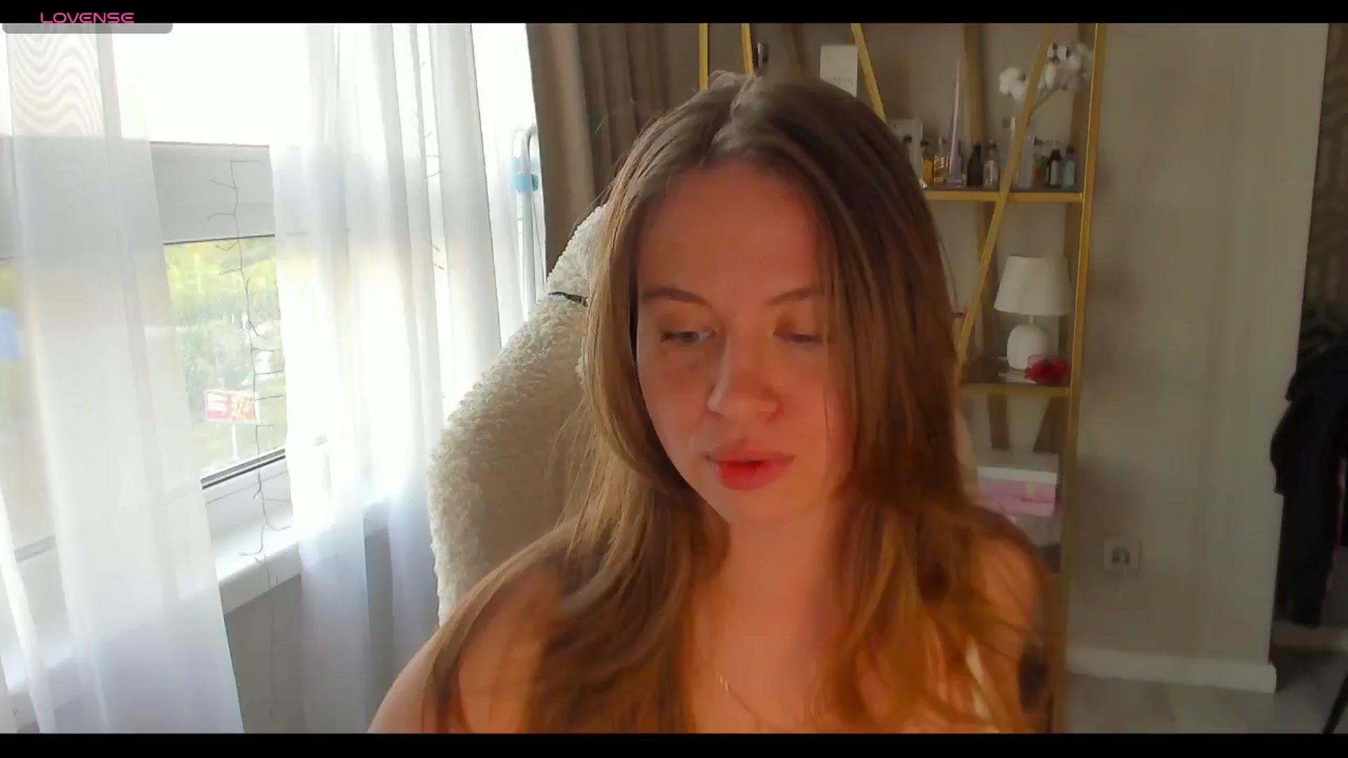 Gallery image thumbnail from PartYour_Soul's myfreecams stream on, 07/07/2025, 16:41 image 15 of 20
