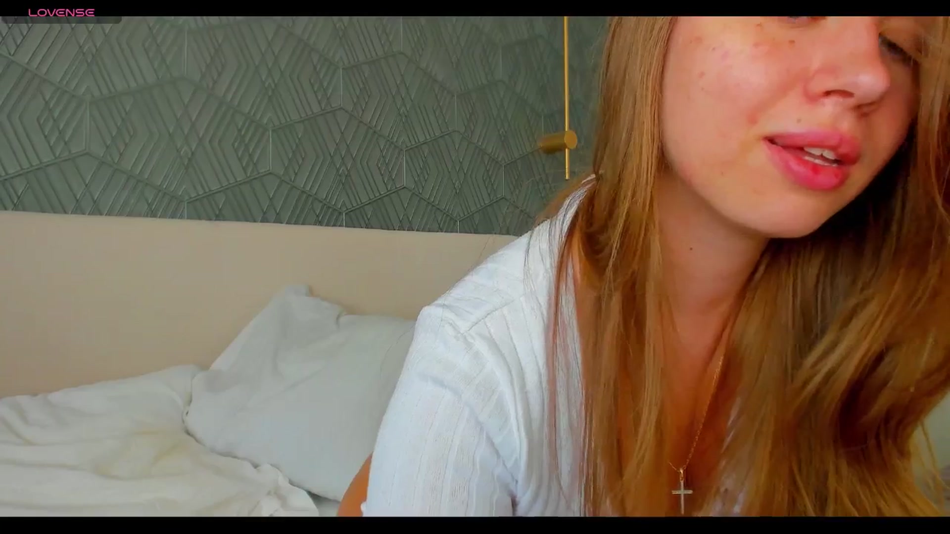 Gallery image thumbnail from PartYour_Soul's myfreecams stream on, 07/19/2025, 09:30 image 12 of 20