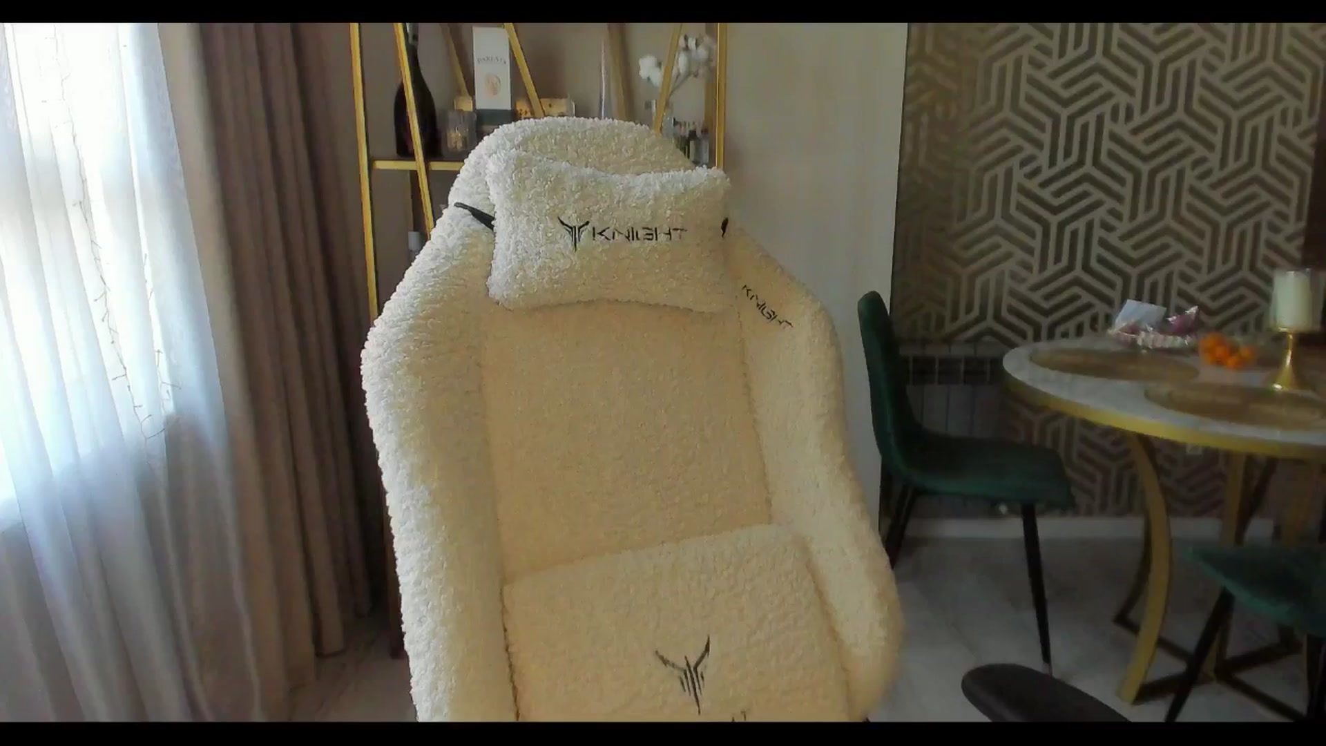 Gallery image thumbnail from PartYour_Soul's myfreecams stream on, 07/21/2025, 13:59 image 15 of 20