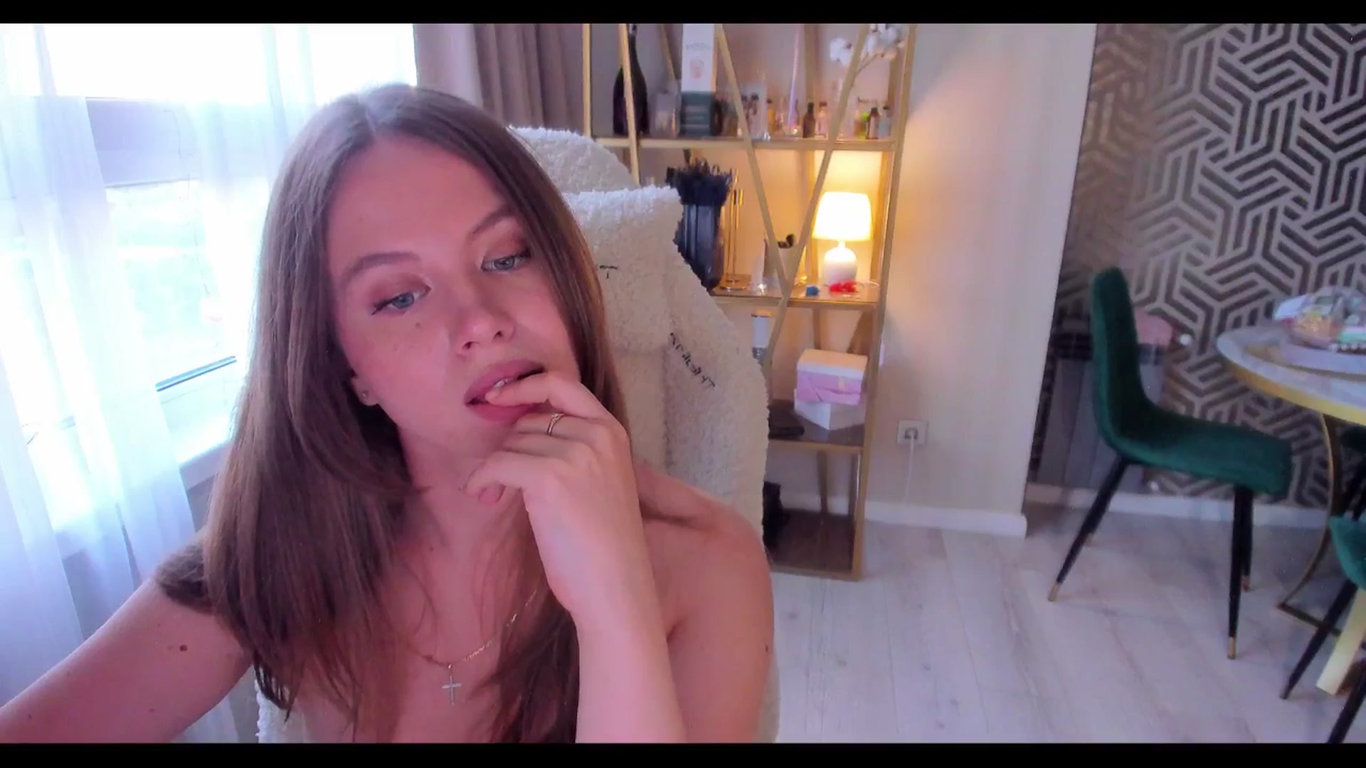 Gallery image thumbnail from PartYour_Soul's myfreecams stream on, 07/26/2025, 16:23 image 16 of 20