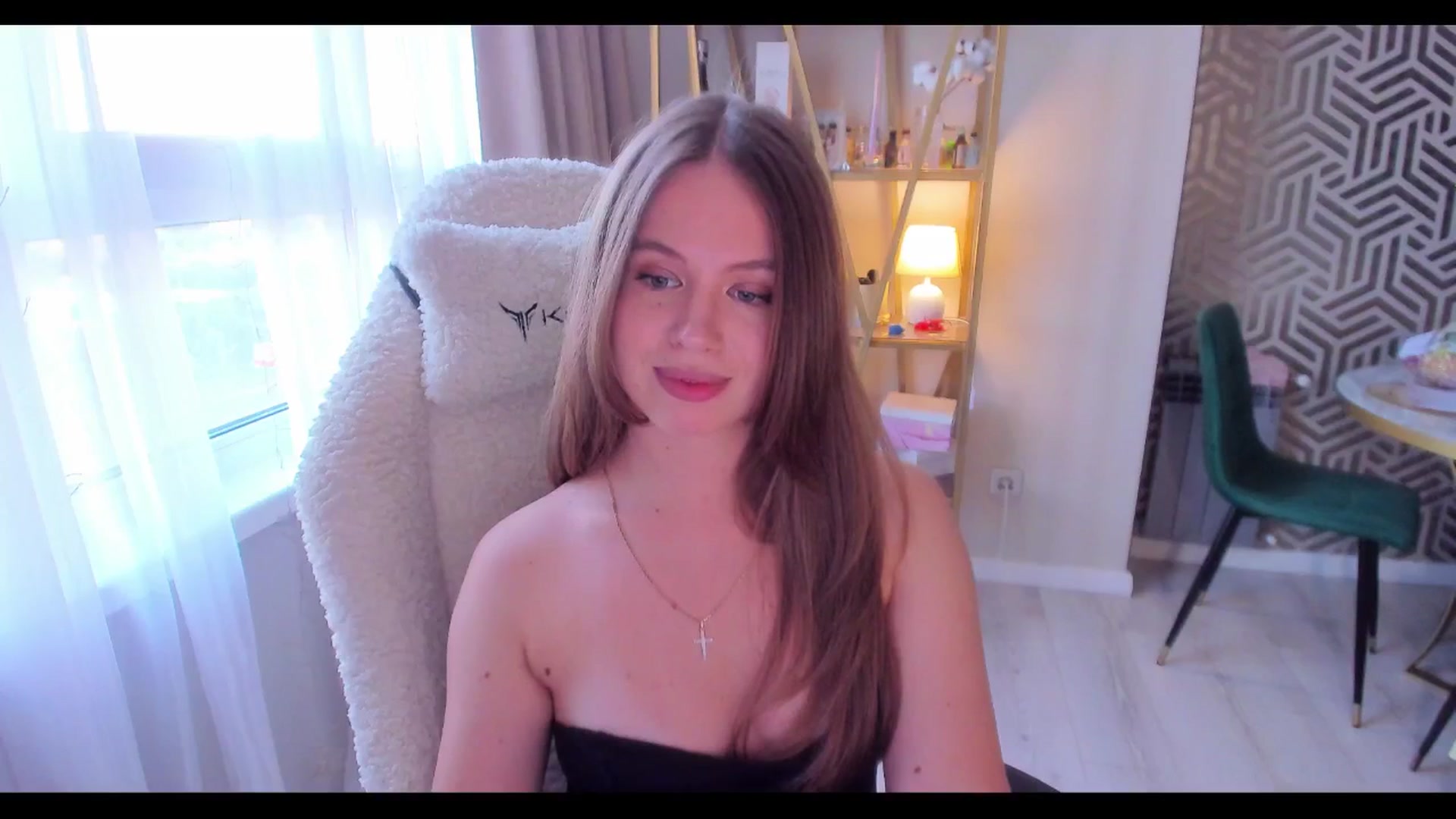 Gallery image thumbnail from PartYour_Soul's myfreecams stream on, 07/26/2025, 16:23 image 10 of 20