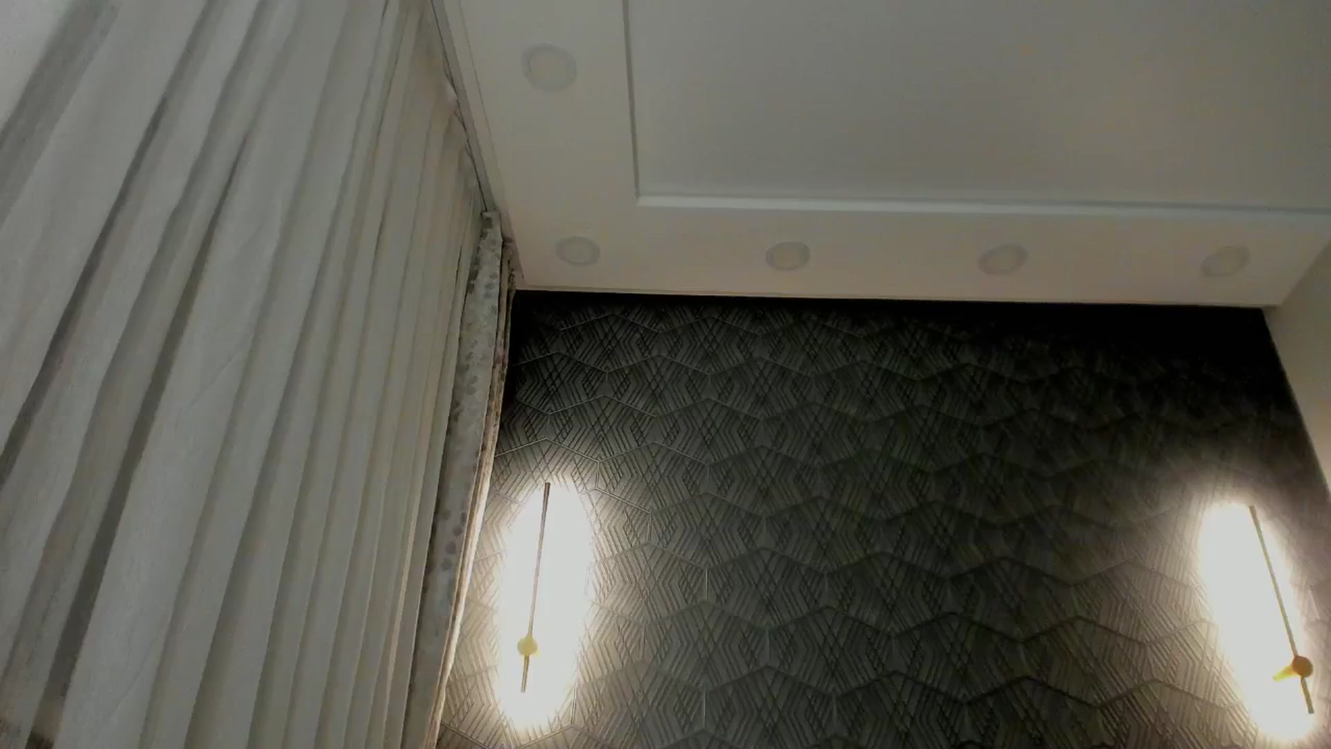 Gallery image thumbnail from PartYour_Soul's myfreecams stream on, 10/30/2025, 20:29 image 18 of 20