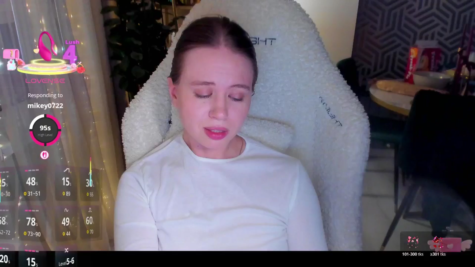 Gallery image thumbnail from PartYour_Soul's myfreecams stream on, 12/30/2025, 19:25 image 11 of 20