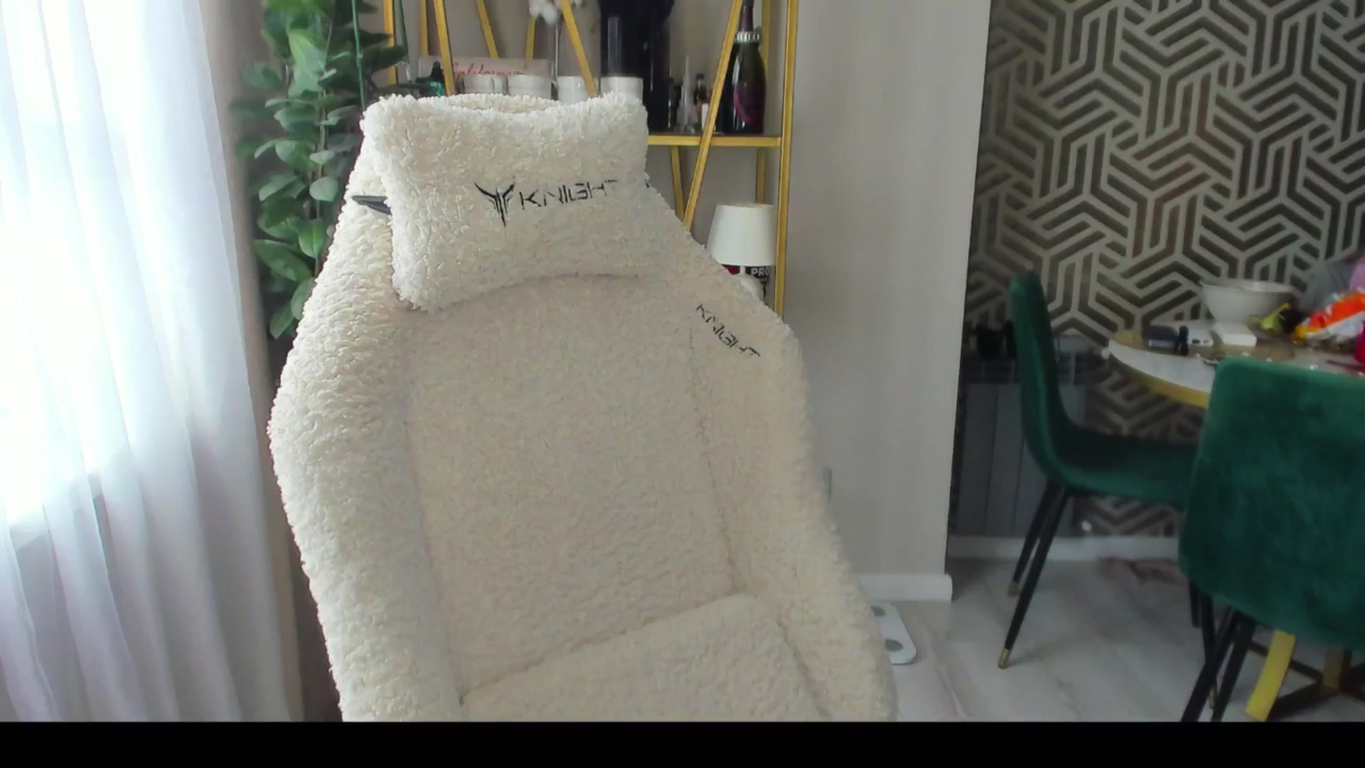 Gallery image thumbnail from PartYour_Soul's myfreecams stream on, 01/05/2026, 09:20 image 2 of 20