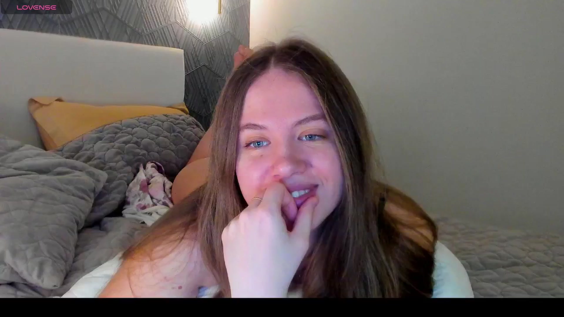 Gallery image thumbnail from PartYour_Soul's myfreecams stream on, 03/25/2026, 18:15 image 4 of 20
