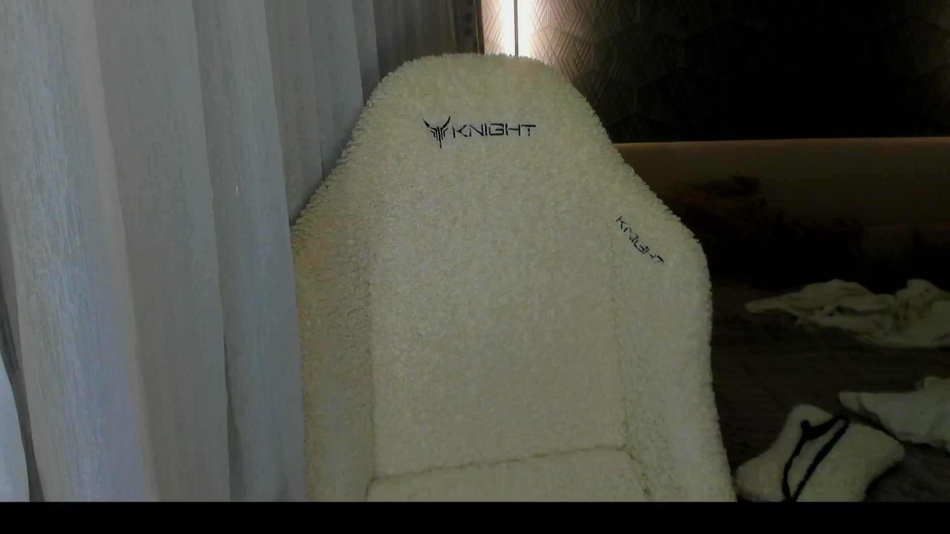 Gallery image thumbnail from PartYour_Soul's myfreecams stream on, 03/31/2026, 18:35 image 15 of 20