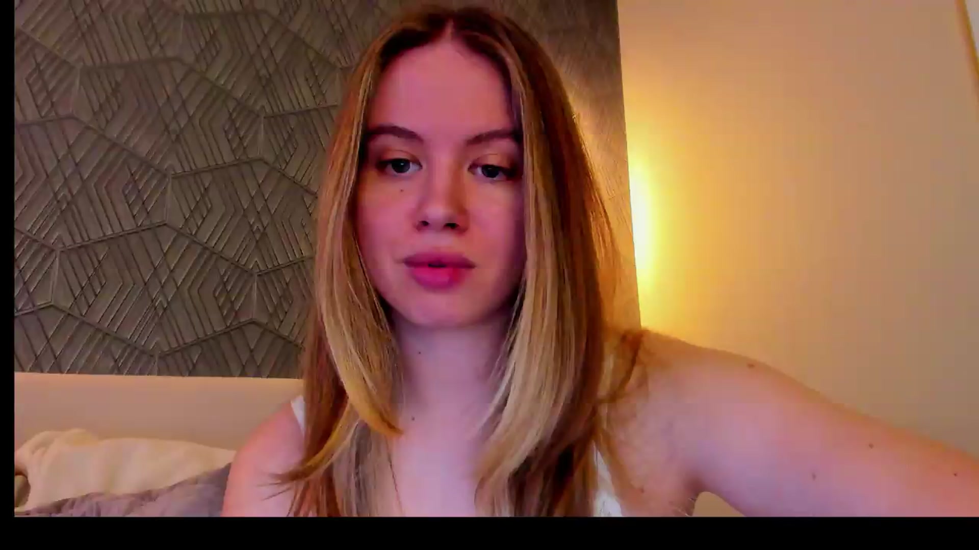 Gallery image thumbnail from PartYour_Soul's myfreecams stream on, 06/01/2026, 16:54 image 3 of 20