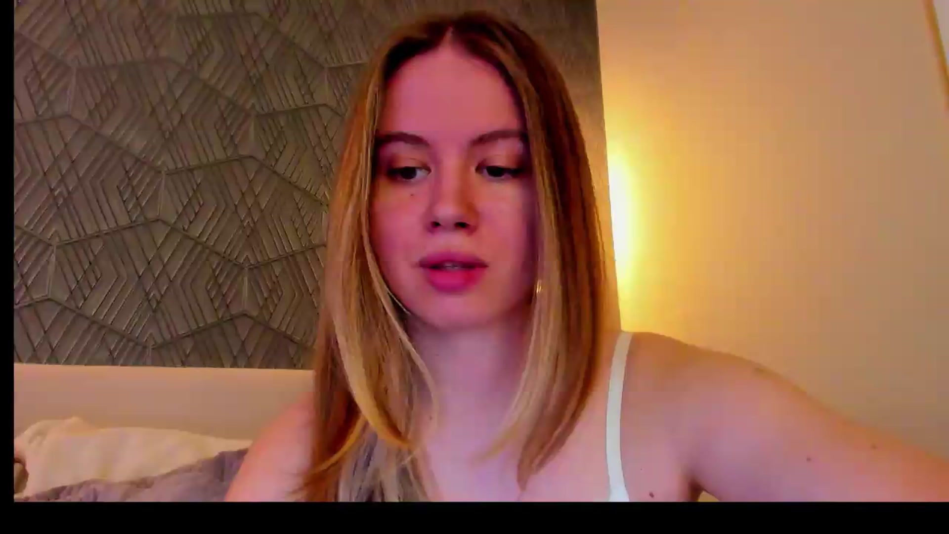 Gallery image thumbnail from PartYour_Soul's myfreecams stream on, 06/01/2026, 16:54 image 14 of 20