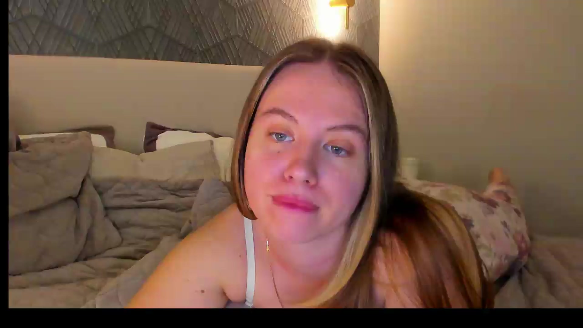 Gallery image thumbnail from PartYour_Soul's myfreecams stream on, 06/01/2026, 18:54 image 3 of 20