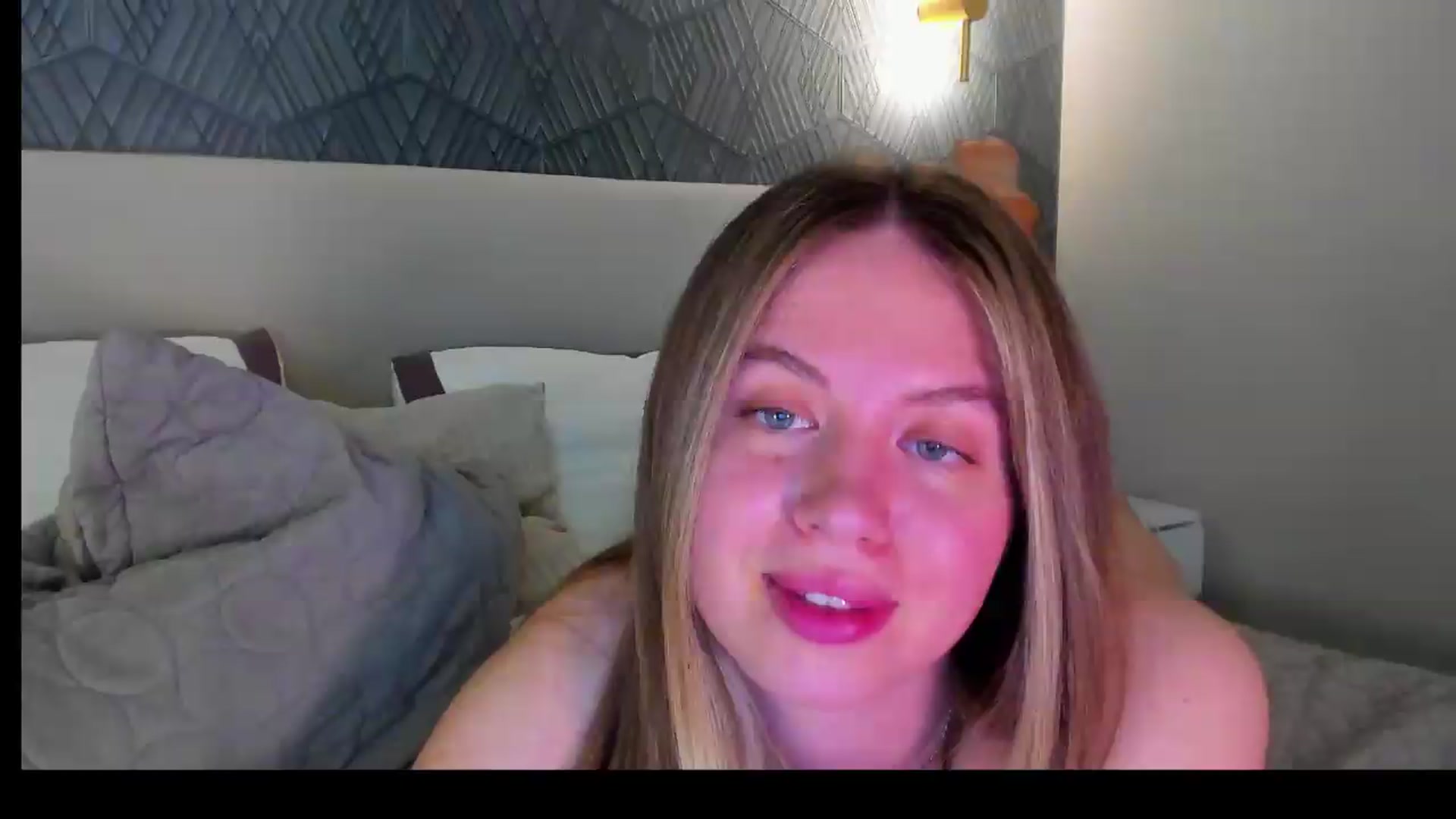 Gallery image thumbnail from PartYour_Soul's myfreecams stream on, 06/07/2026, 19:49 image 9 of 20