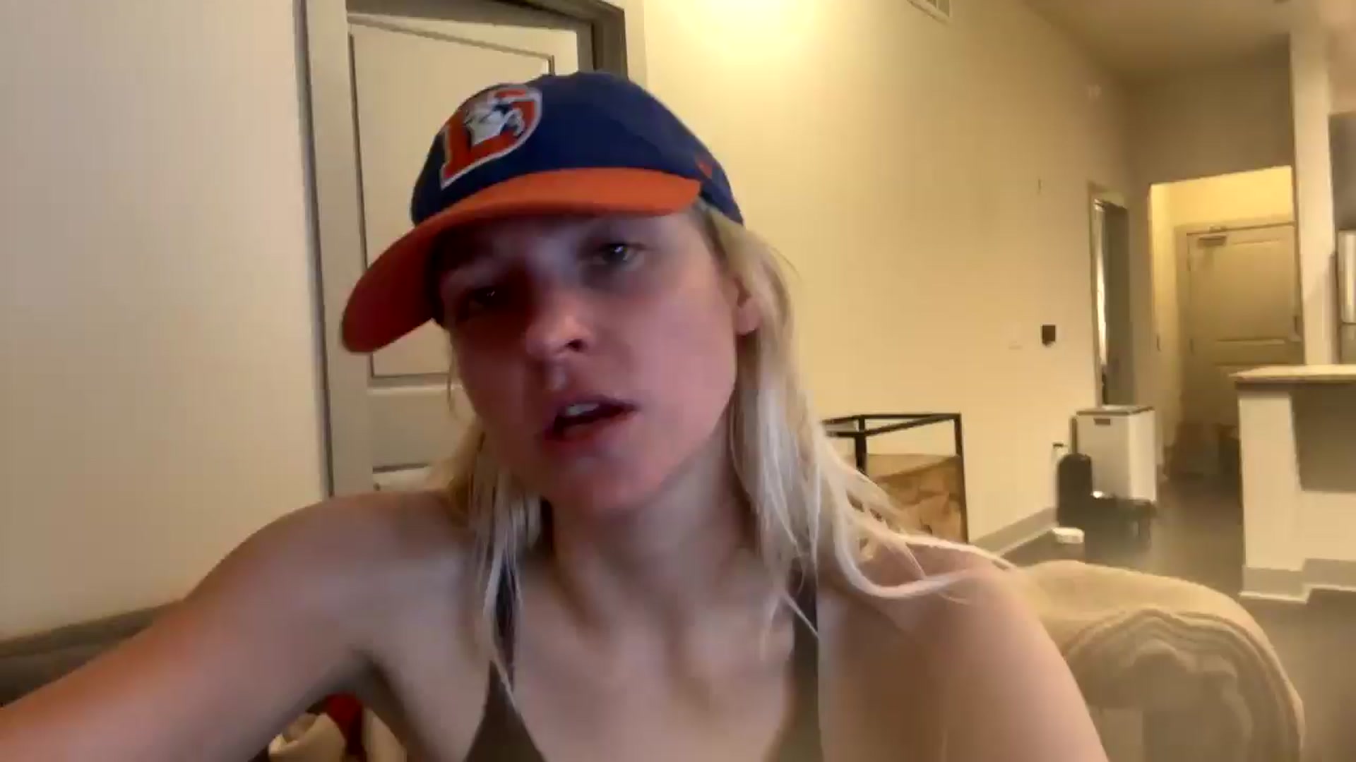 Gallery image thumbnail from Partygirl1's myfreecams stream on, 04/12/2026, 09:52 image 17 of 20
