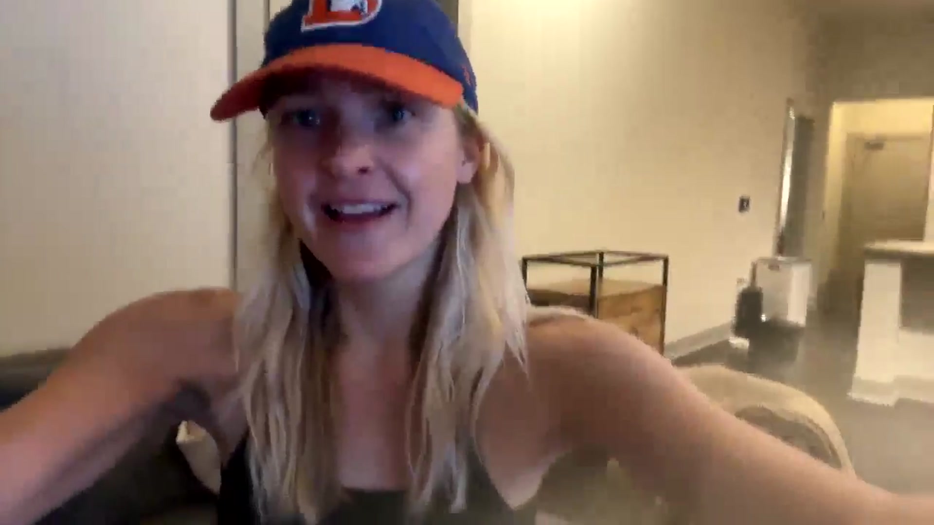 Gallery image thumbnail from Partygirl1's myfreecams stream on, 04/12/2026, 09:52 image 10 of 20