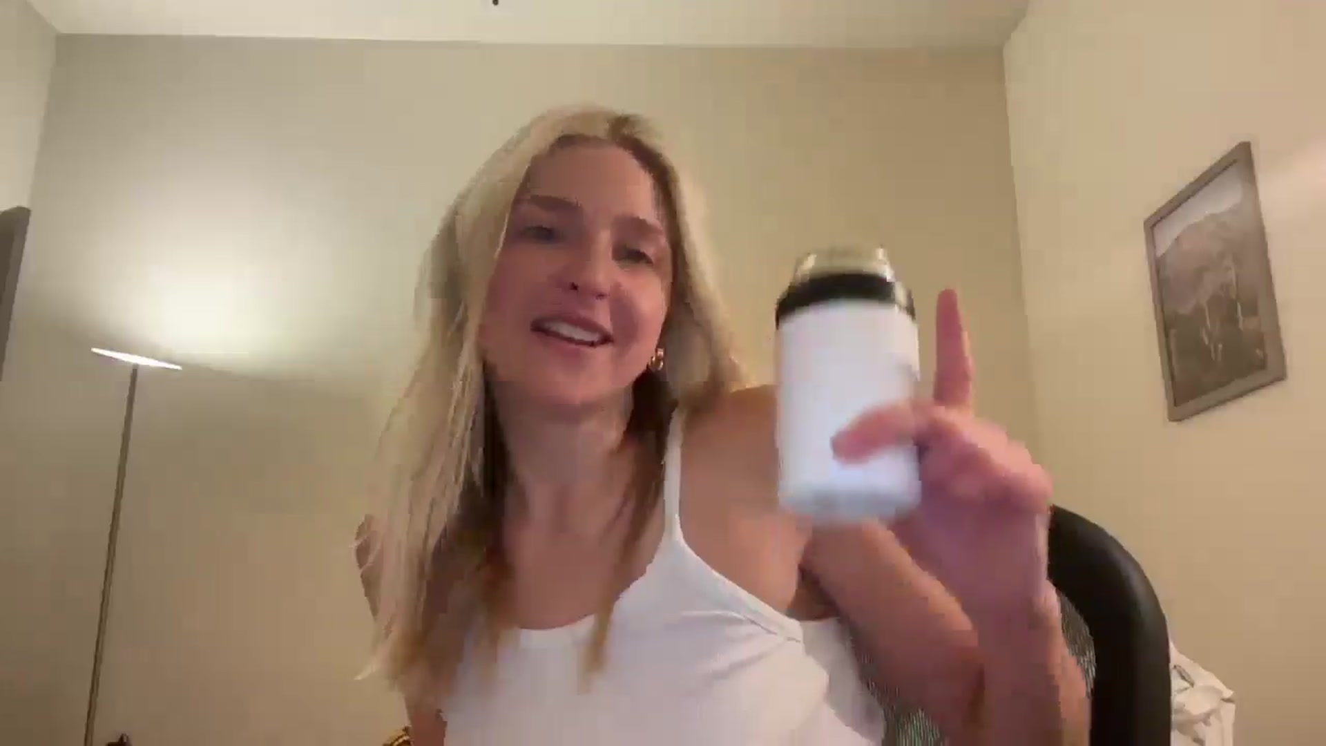 Gallery image thumbnail from Partygirl1's myfreecams stream on, 04/14/2026, 09:37 image 9 of 20