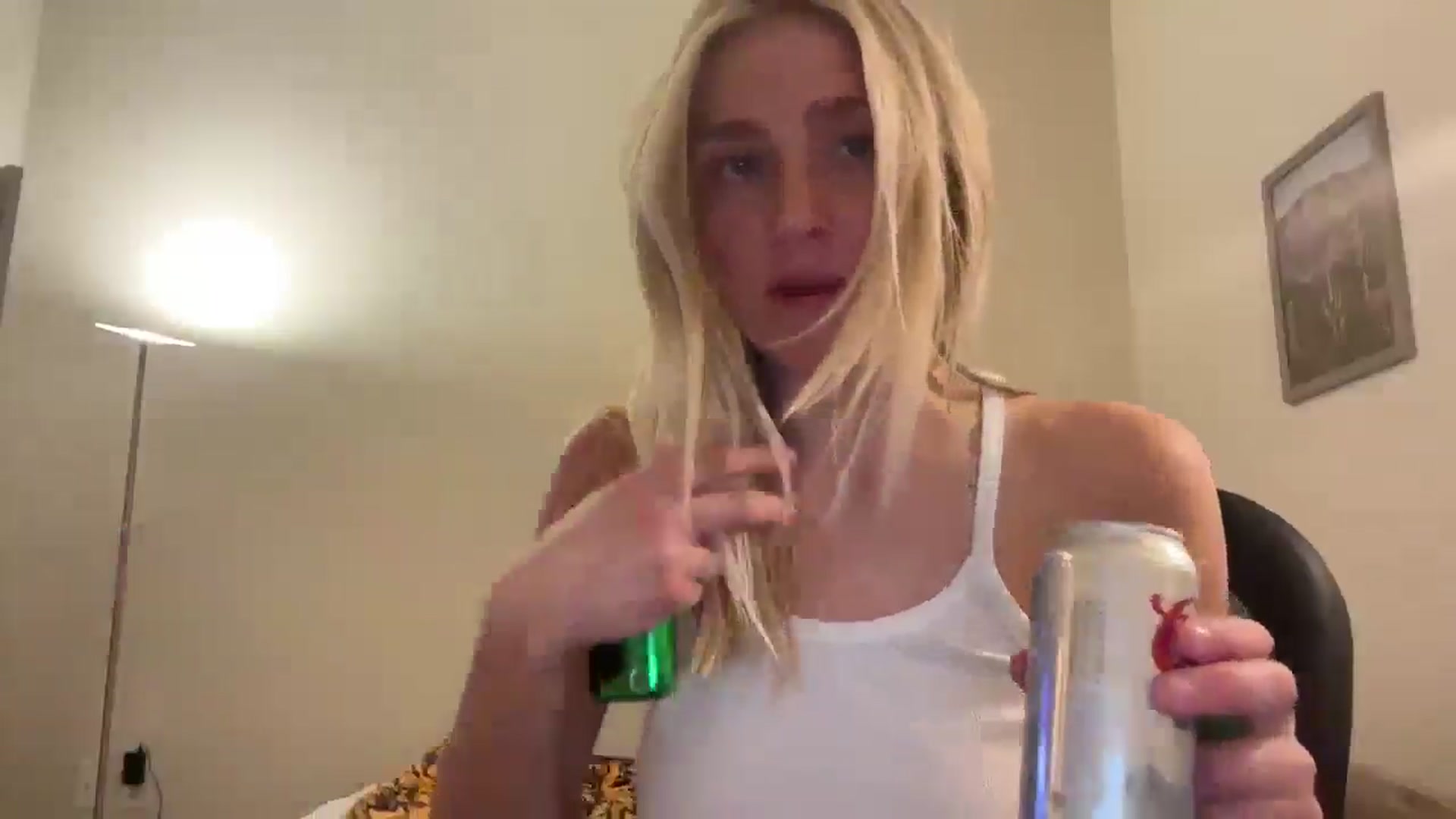 Gallery image thumbnail from Partygirl1's myfreecams stream on, 04/14/2026, 09:37 image 13 of 20