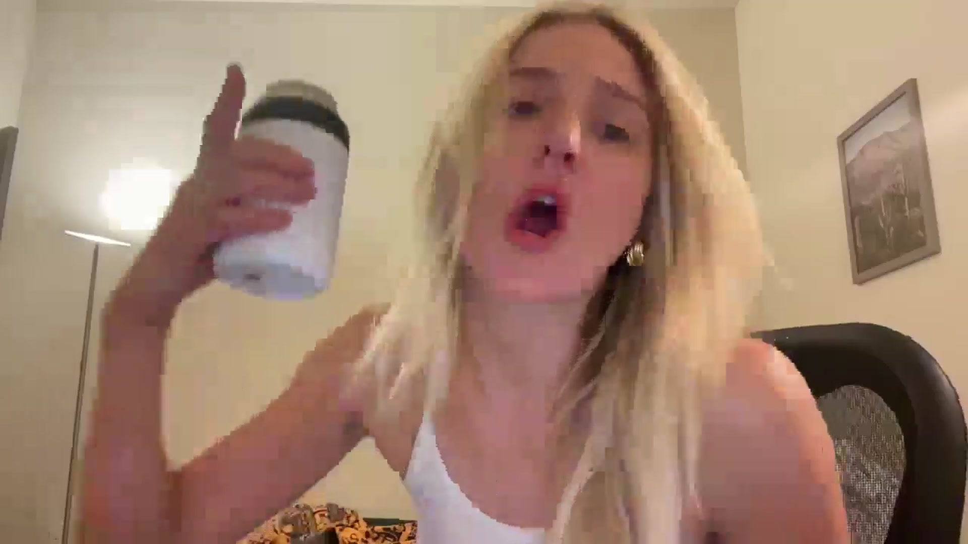 Gallery image thumbnail from Partygirl1's myfreecams stream on, 04/14/2026, 09:37 image 8 of 20