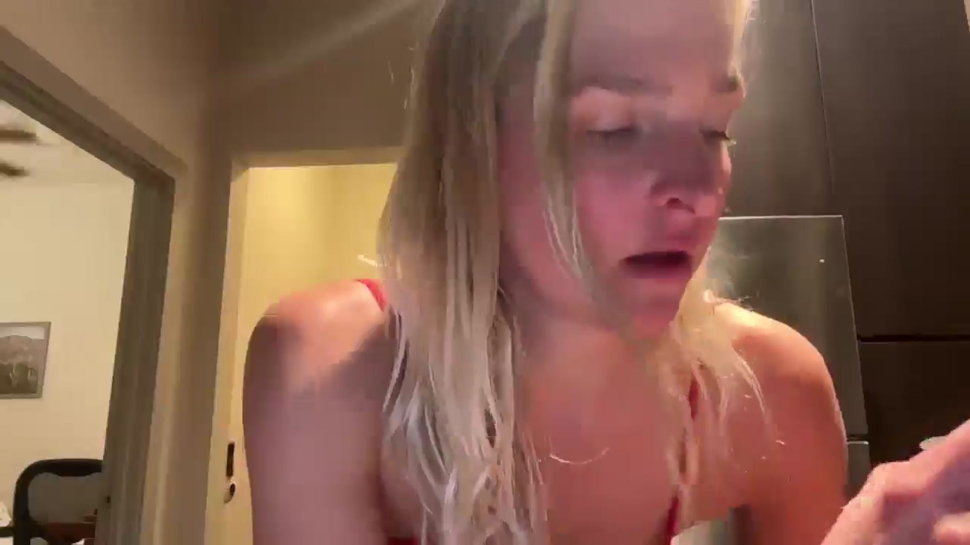 Gallery image thumbnail from Partygirl1's myfreecams stream on, 04/17/2026, 12:16 image 7 of 20
