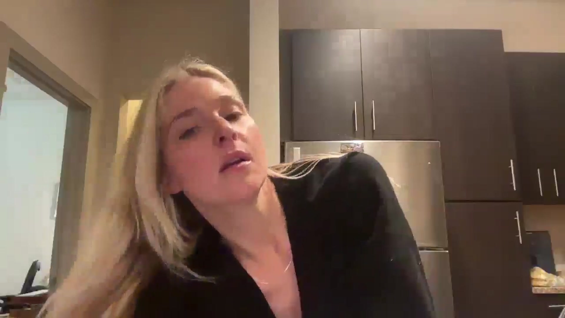 Gallery image thumbnail from Partygirl1's myfreecams stream on, 04/22/2026, 08:15 image 4 of 20