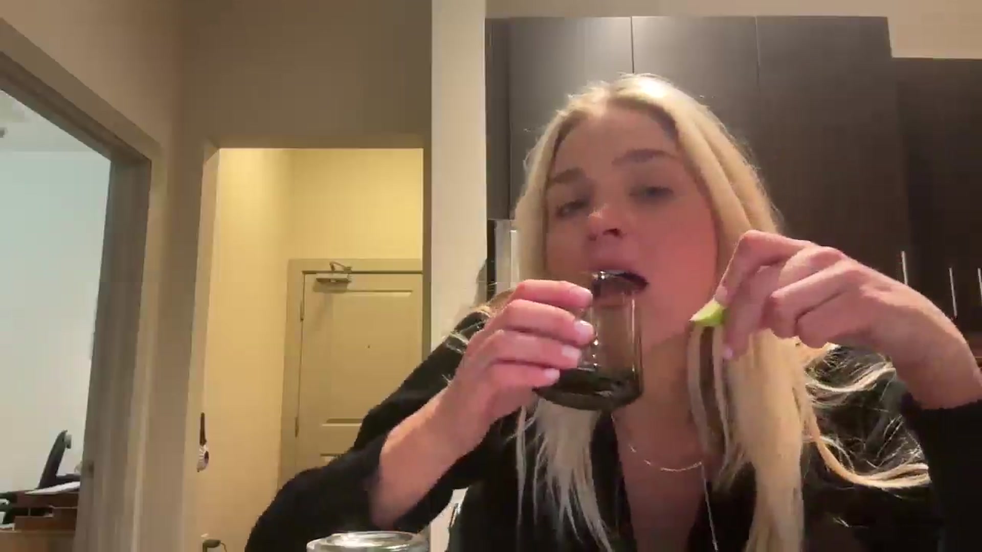 Gallery image thumbnail from Partygirl1's myfreecams stream on, 04/22/2026, 08:15 image 19 of 20