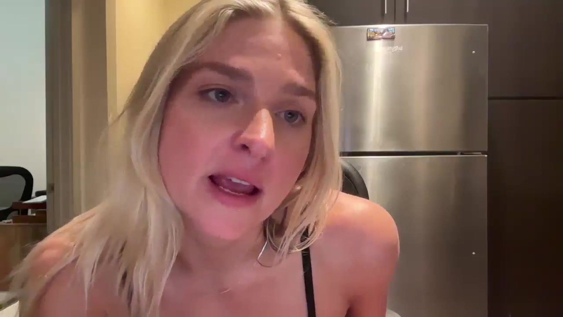 Gallery image thumbnail from Partygirl1's myfreecams stream on, 04/22/2026, 11:22 image 12 of 20