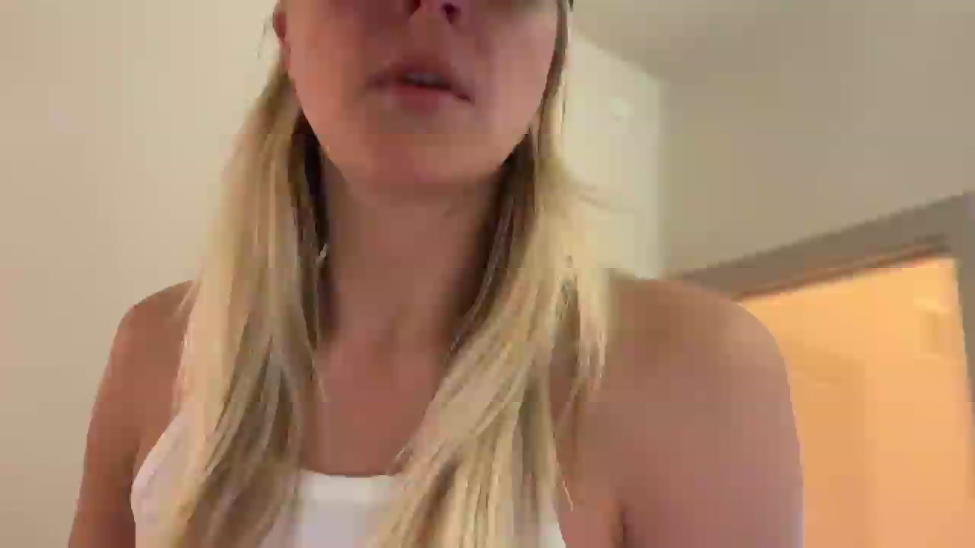 Gallery image thumbnail from Partygirl1's myfreecams stream on, 04/28/2026, 16:36 image 19 of 20