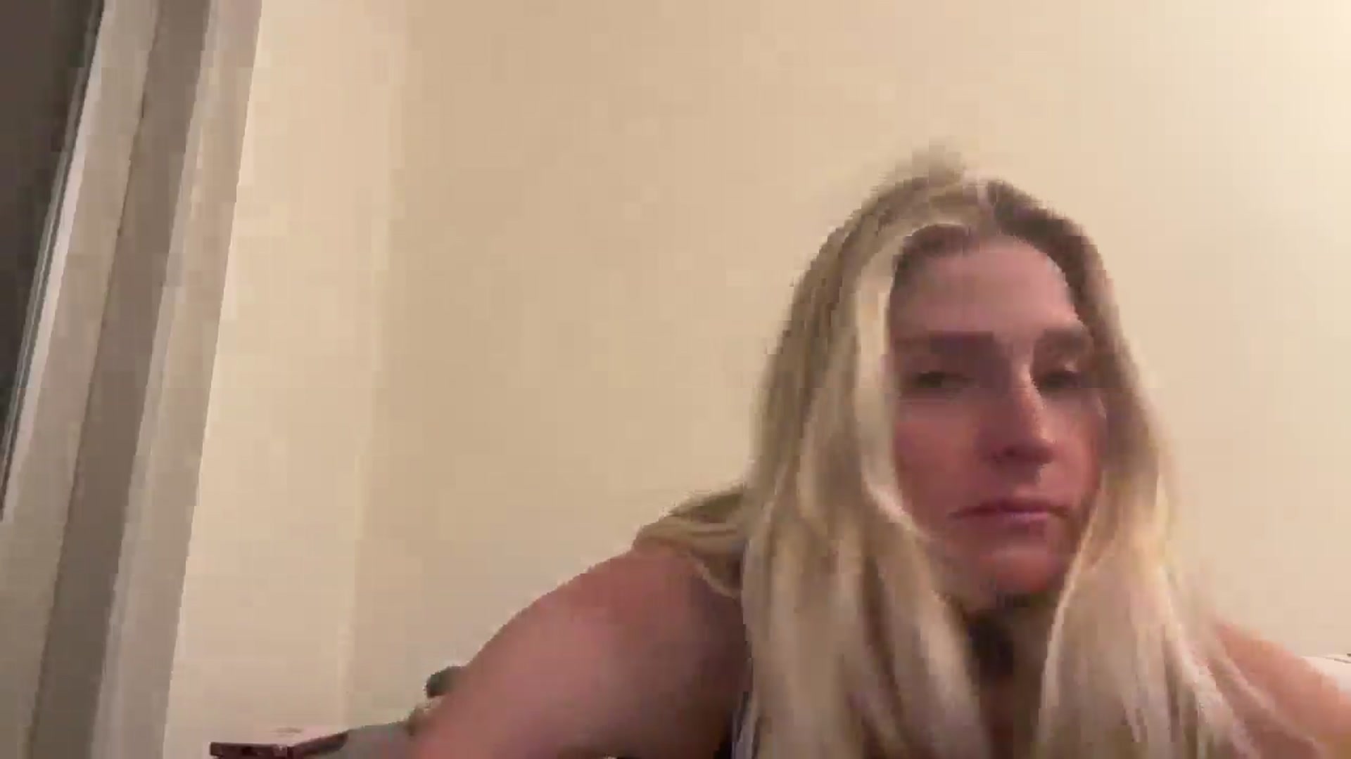 Gallery image thumbnail from Partygirl1's myfreecams stream on, 05/06/2026, 11:48 image 3 of 20