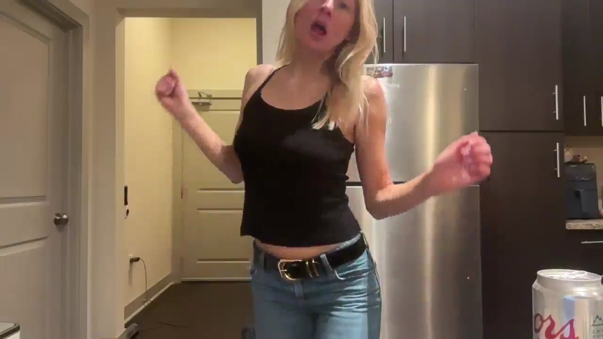 Gallery image thumbnail from Partygirl1's myfreecams stream on, 05/07/2026, 11:37 image 4 of 20
