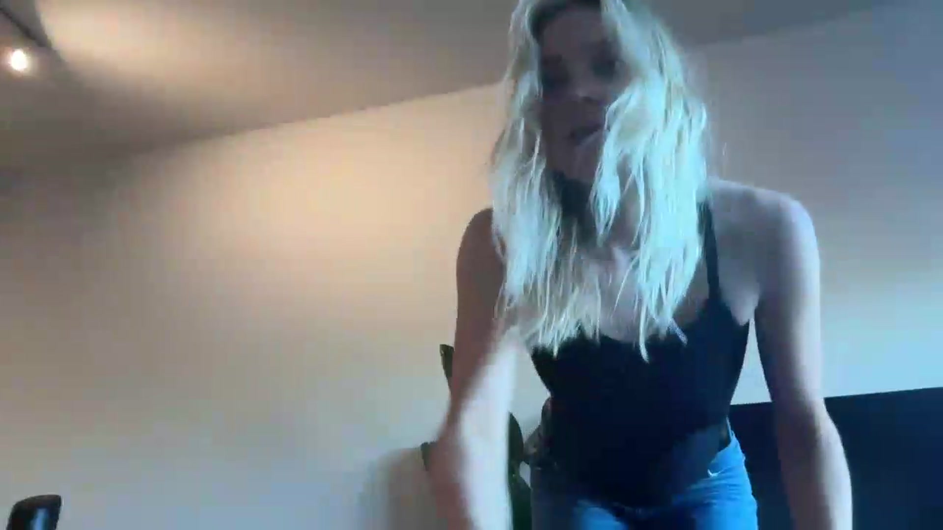 Gallery image thumbnail from Partygirl1's myfreecams stream on, 05/07/2026, 14:05 image 8 of 20