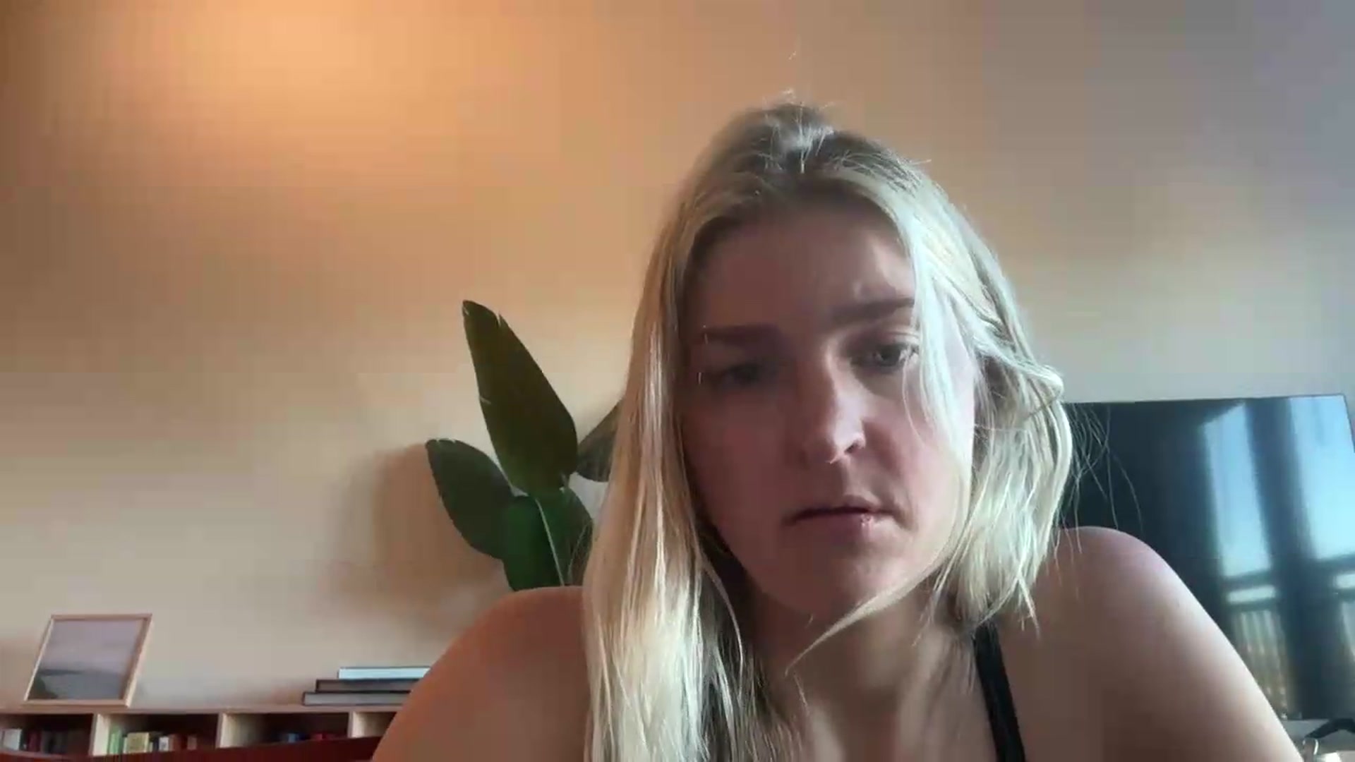 Gallery image thumbnail from Partygirl1's myfreecams stream on, 05/07/2026, 14:05 image 3 of 20