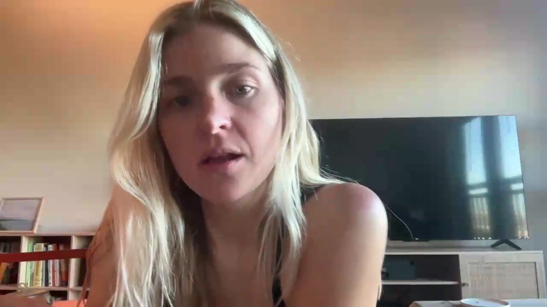 Gallery image thumbnail from Partygirl1's myfreecams stream on, 05/07/2026, 14:05 image 13 of 20