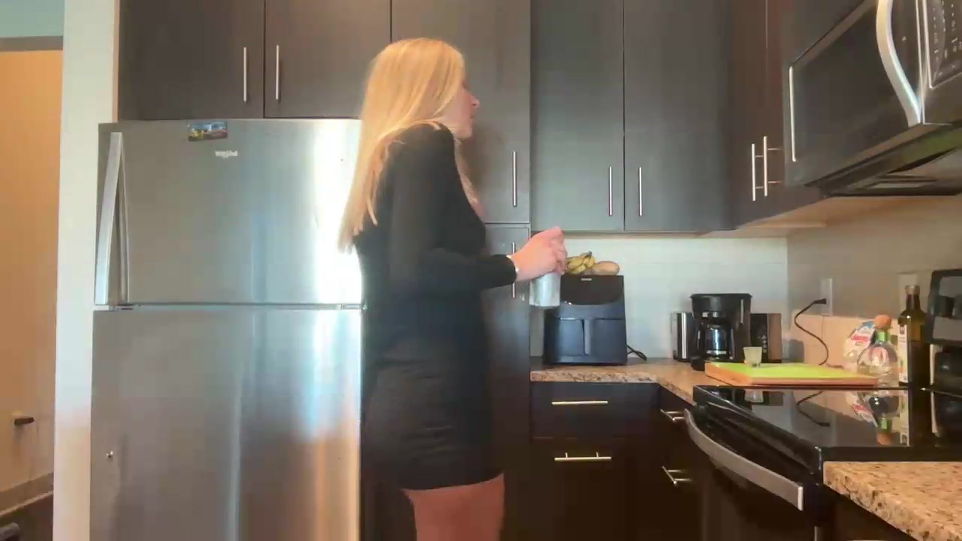 Gallery image thumbnail from Partygirl1's myfreecams stream on, 05/08/2026, 15:09 image 18 of 20