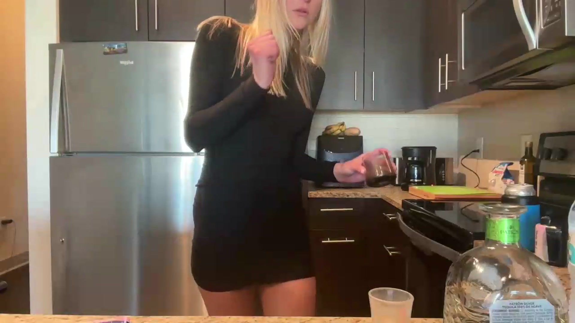 Gallery image thumbnail from Partygirl1's myfreecams stream on, 05/08/2026, 16:09 image 2 of 20