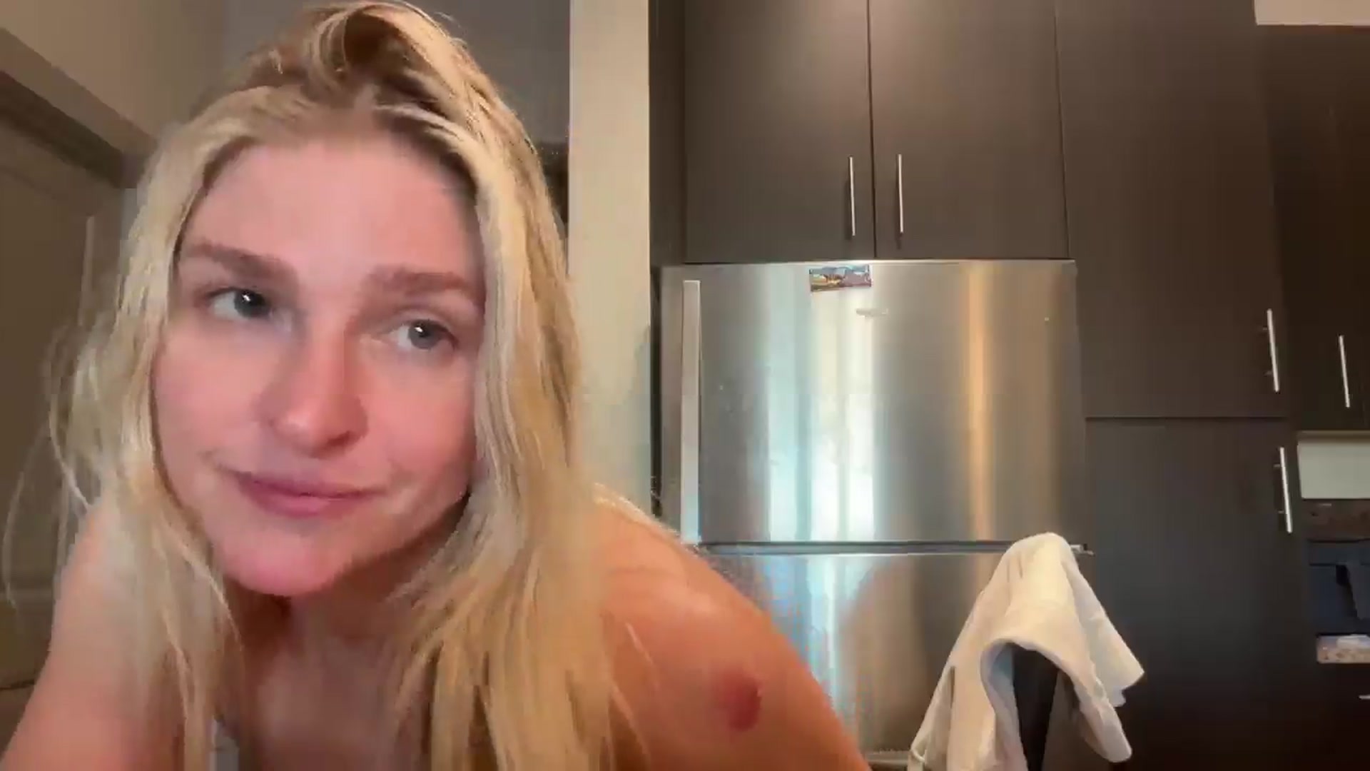 Gallery image thumbnail from Partygirl1's myfreecams stream on, 05/11/2026, 13:23 image 19 of 20