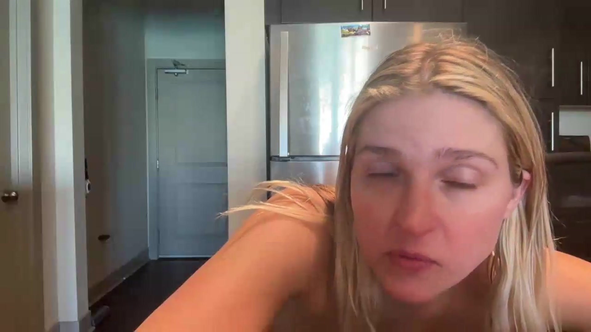 Gallery image thumbnail from Partygirl1's myfreecams stream on, 05/11/2026, 16:15 image 14 of 20