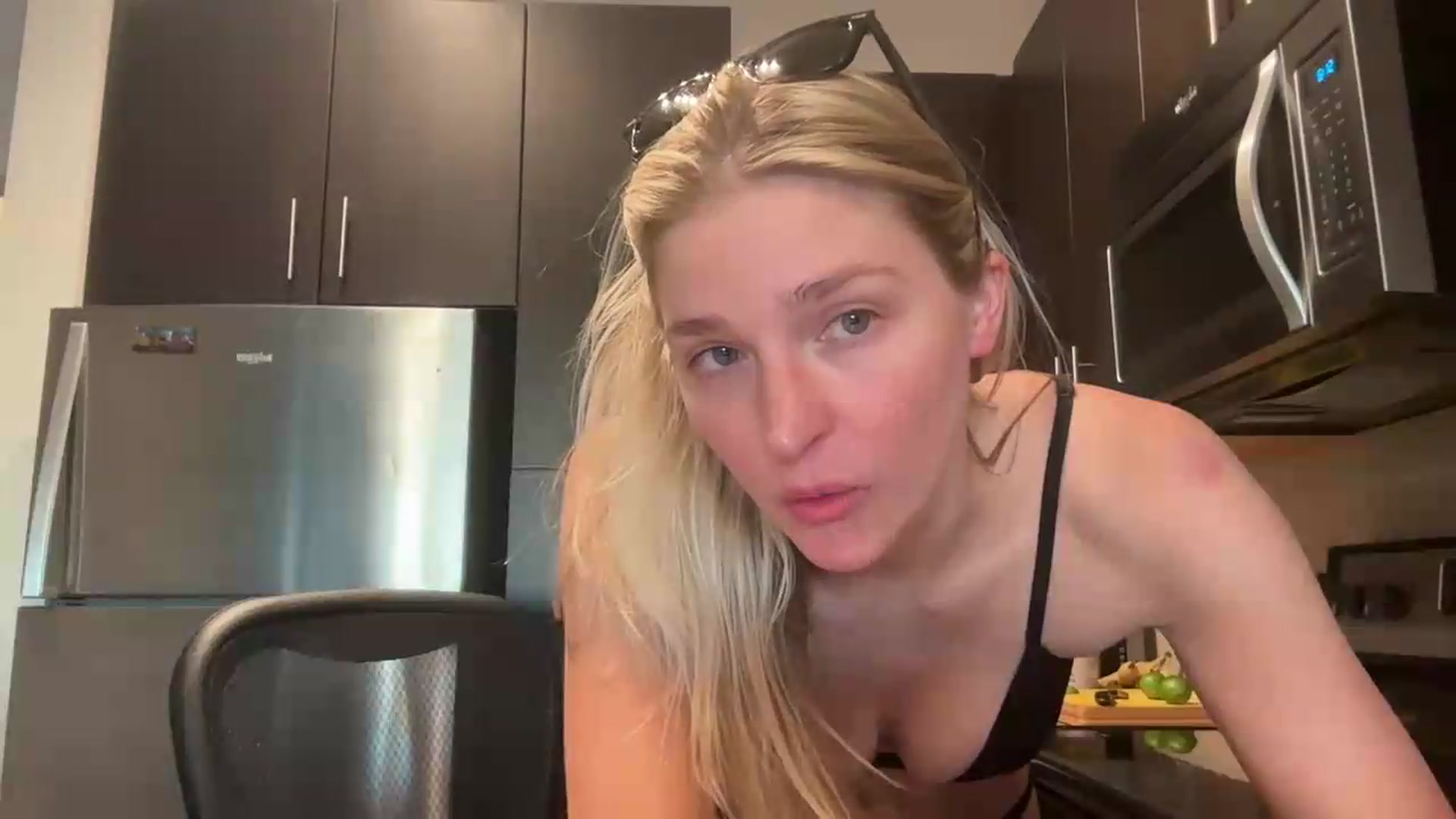 Gallery image thumbnail from Partygirl1's myfreecams stream on, 05/14/2026, 13:40 image 14 of 20