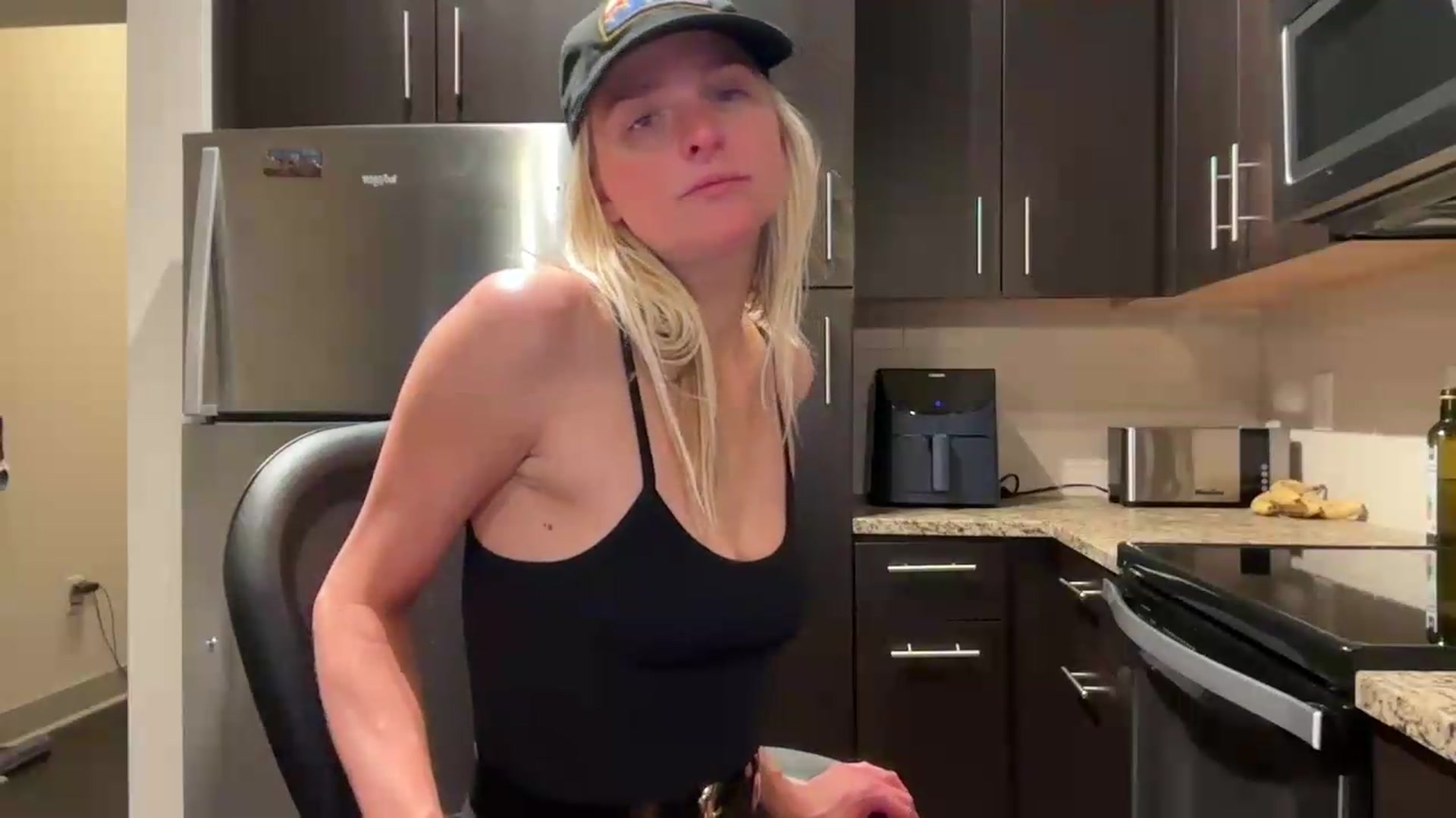 Gallery image thumbnail from Partygirl1's myfreecams stream on, 05/16/2026, 12:40 image 15 of 20