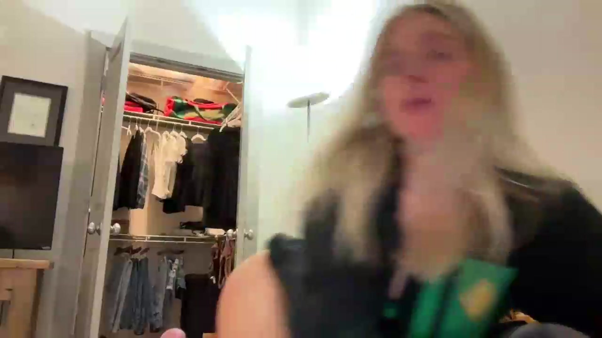 Gallery image thumbnail from Partygirl1's myfreecams stream on, 05/16/2026, 19:11 image 6 of 20