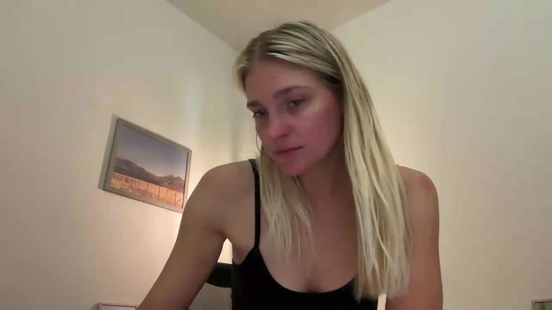 Gallery image thumbnail from Partygirl1's myfreecams stream on, 05/16/2026, 19:11 image 18 of 20