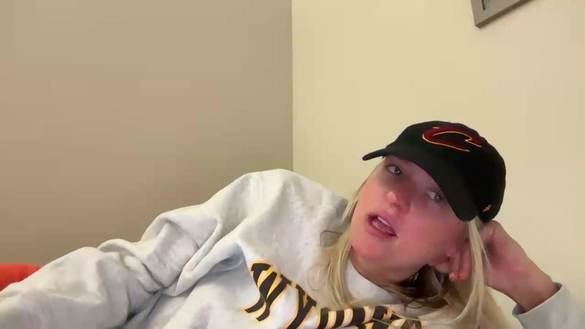 Gallery image thumbnail from Partygirl1's myfreecams stream on, 05/17/2026, 13:30 image 13 of 20