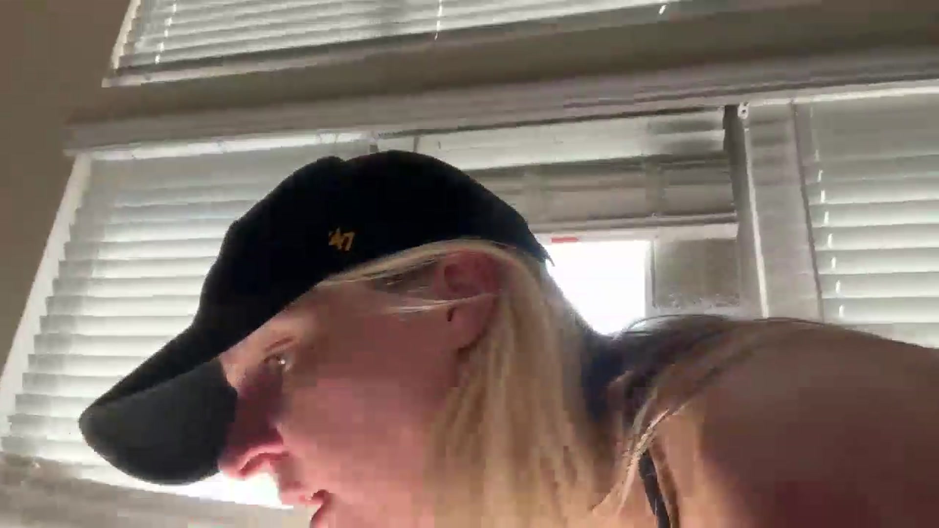 Gallery image thumbnail from Partygirl1's myfreecams stream on, 05/17/2026, 22:31 image 17 of 20