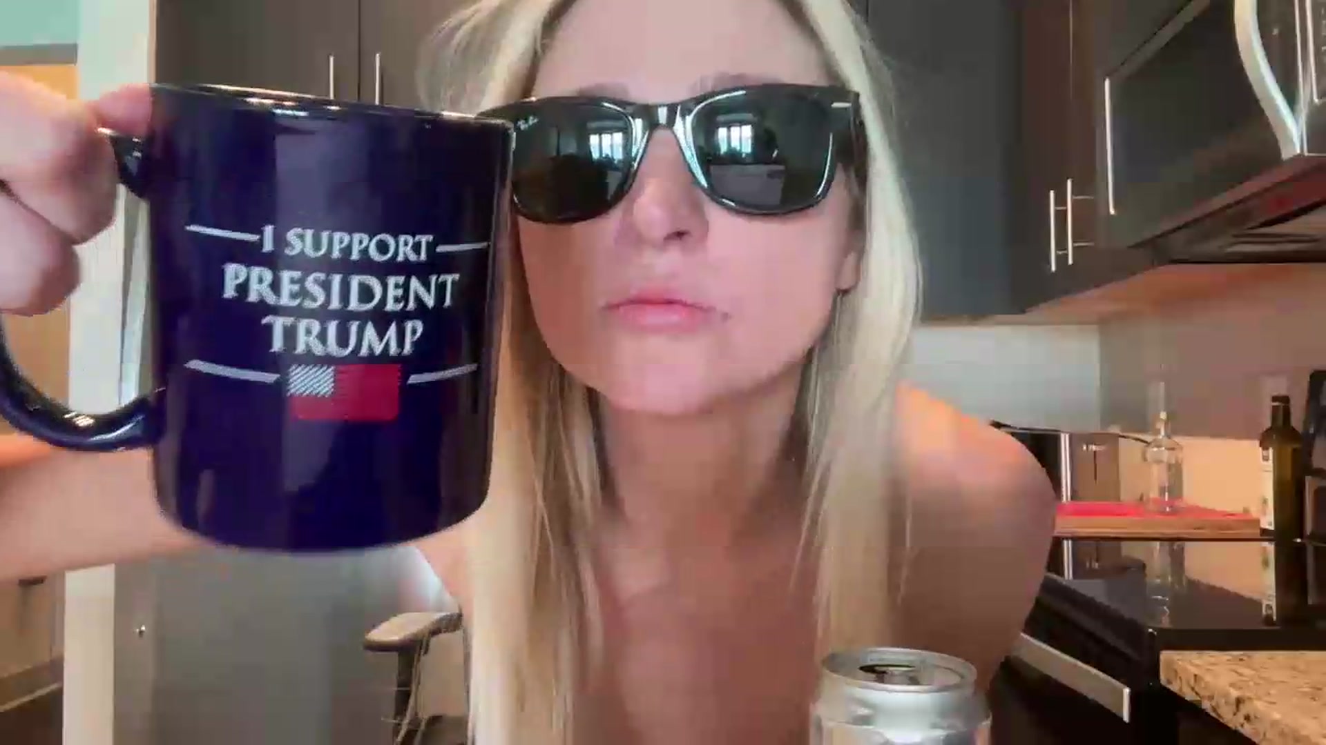 Gallery image thumbnail from Partygirl1's myfreecams stream on, 05/18/2026, 18:32 image 16 of 20