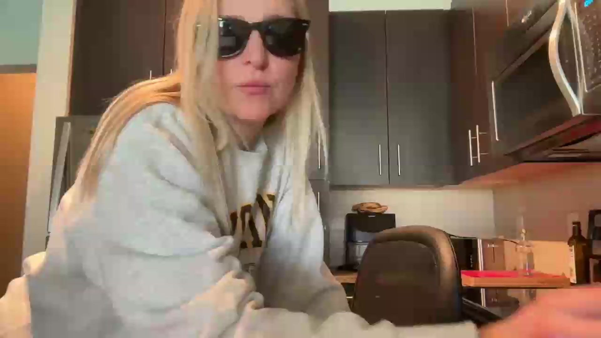 Gallery image thumbnail from Partygirl1's myfreecams stream on, 05/18/2026, 18:32 image 1 of 20
