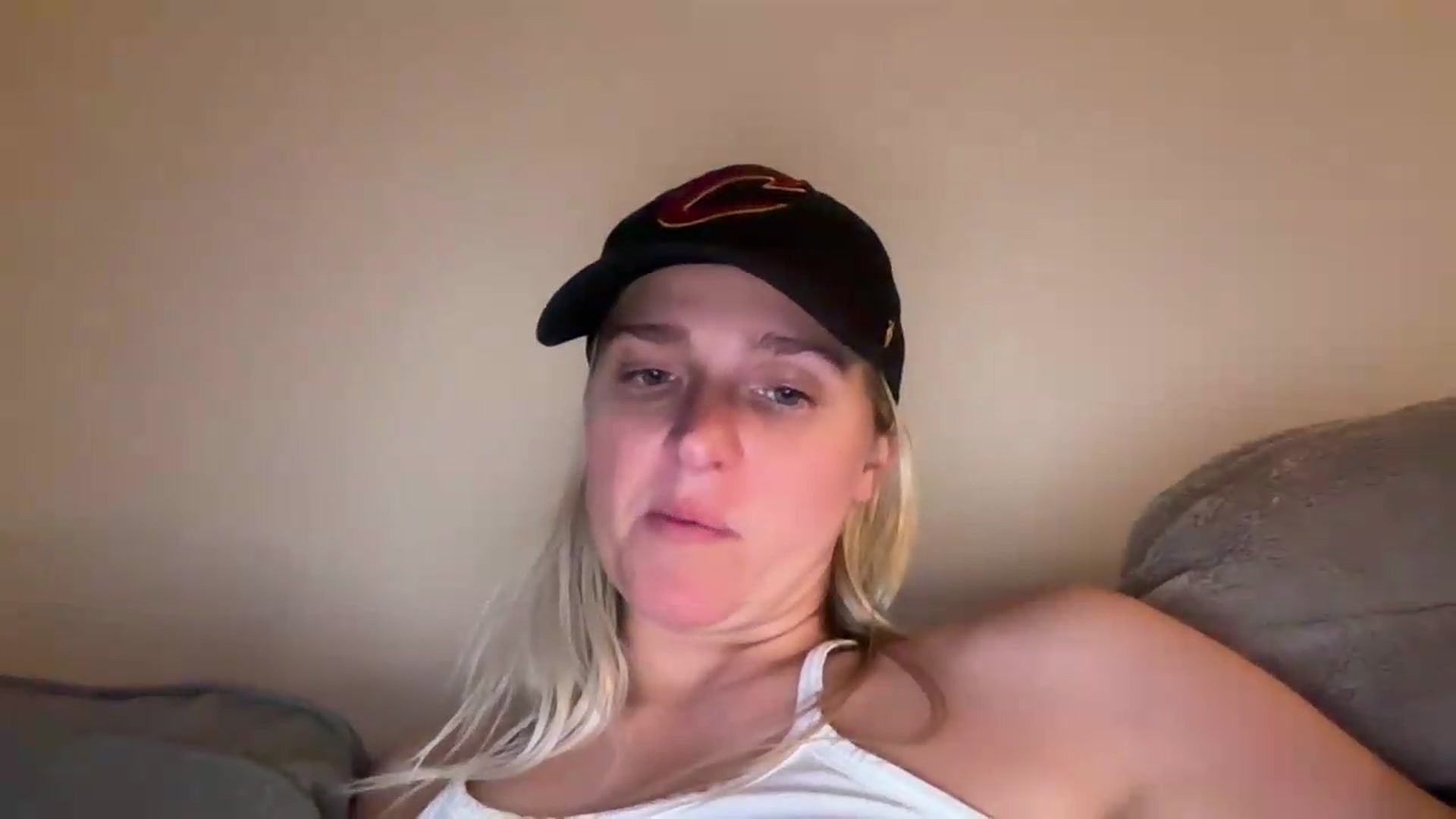 Gallery image thumbnail from Partygirl1's myfreecams stream on, 05/19/2026, 13:38 image 8 of 20
