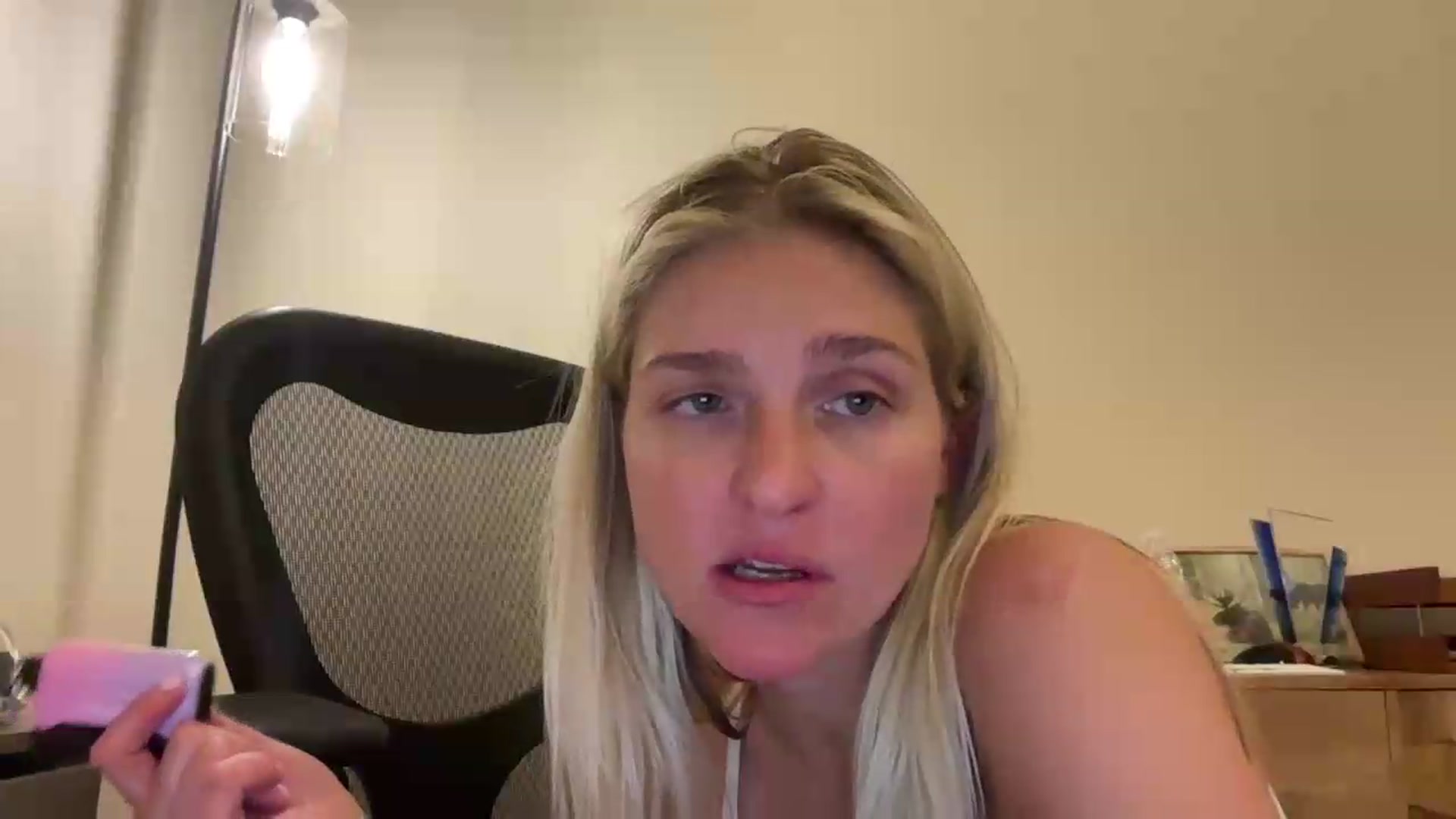 Gallery image thumbnail from Partygirl1's myfreecams stream on, 05/19/2026, 16:23 image 2 of 20