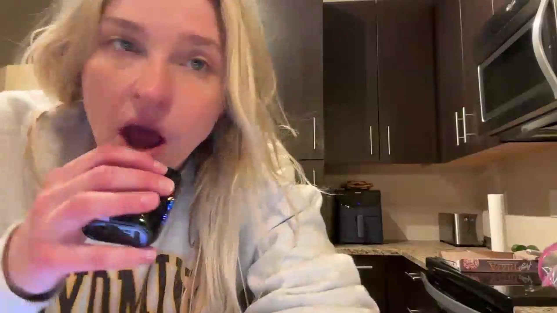 Gallery image thumbnail from Partygirl1's myfreecams stream on, 05/22/2026, 12:24 image 5 of 20