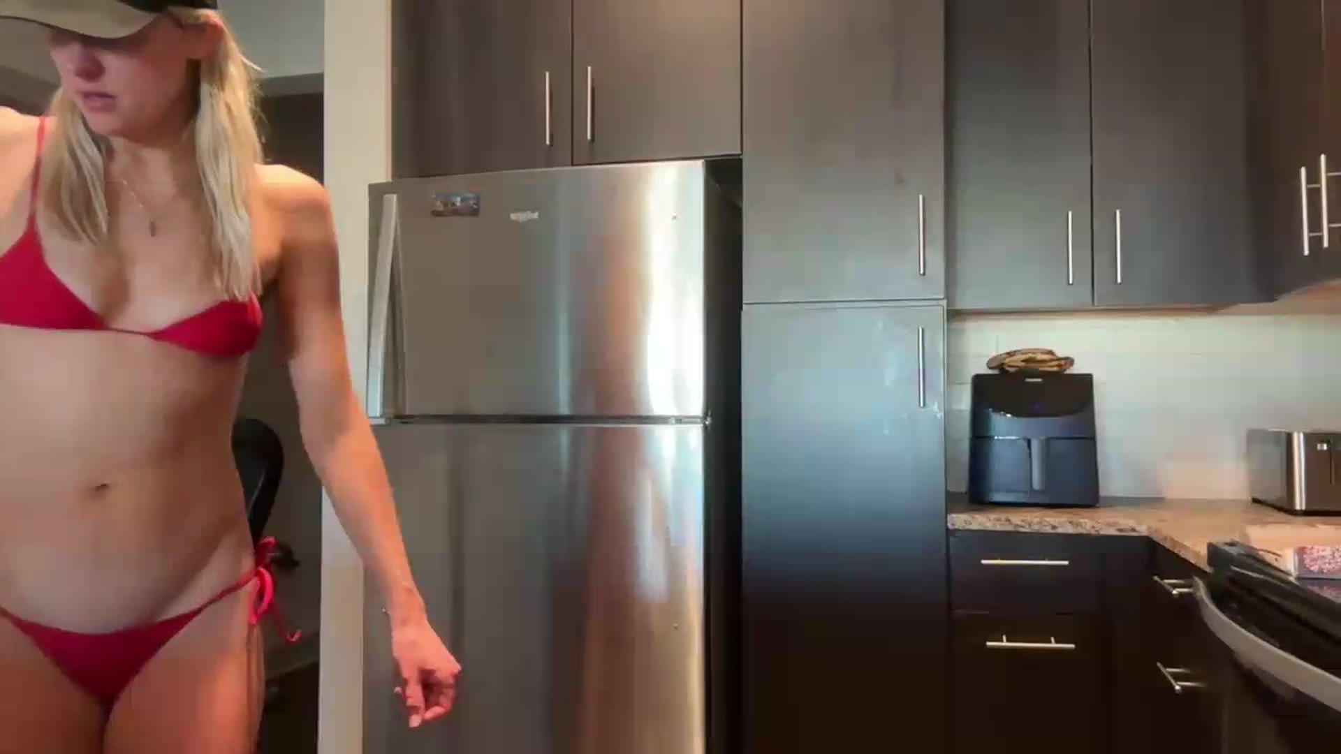 Gallery image thumbnail from Partygirl1's myfreecams stream on, 05/22/2026, 13:48 image 13 of 20