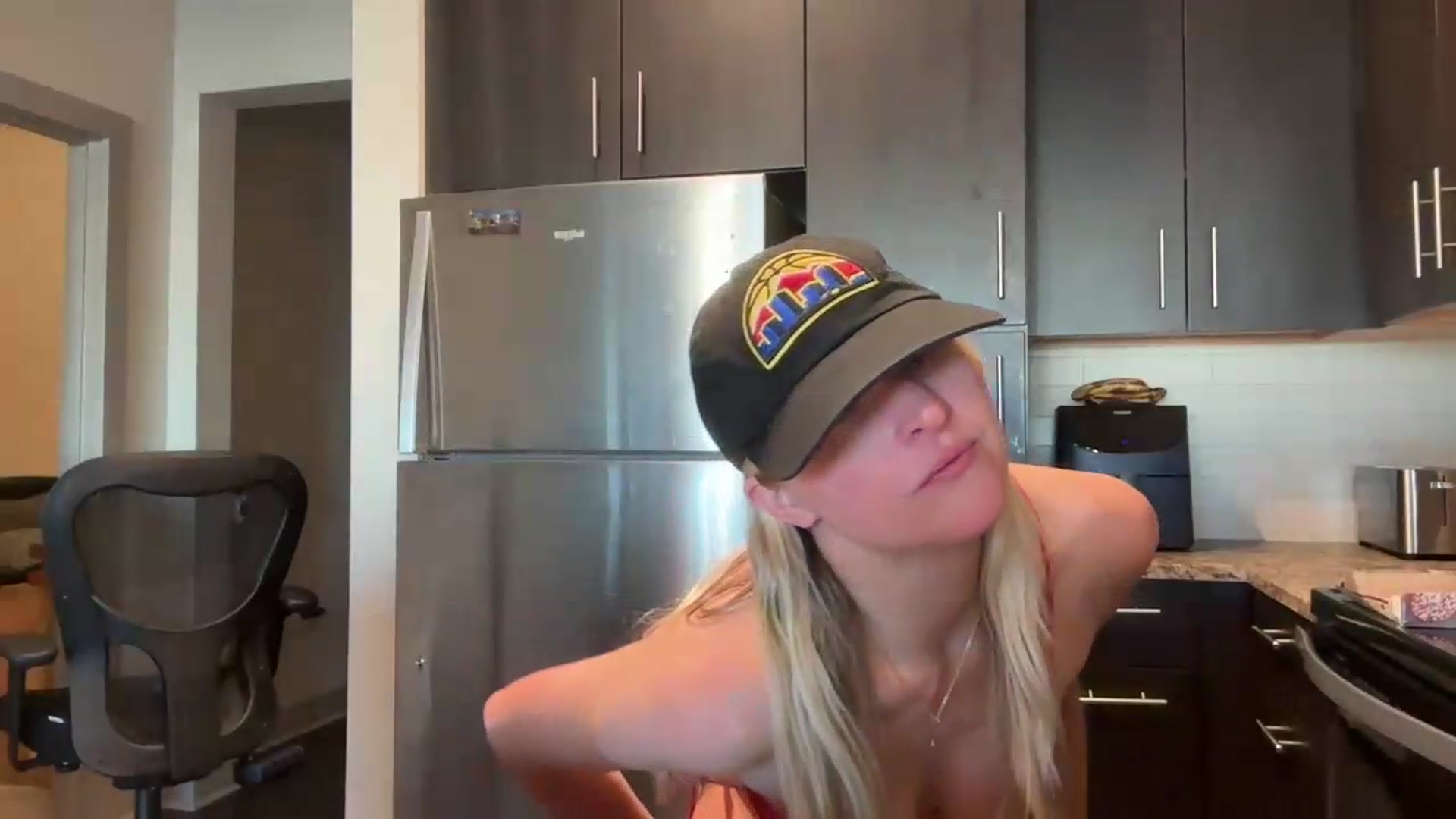 Gallery image thumbnail from Partygirl1's myfreecams stream on, 05/22/2026, 13:48 image 14 of 20