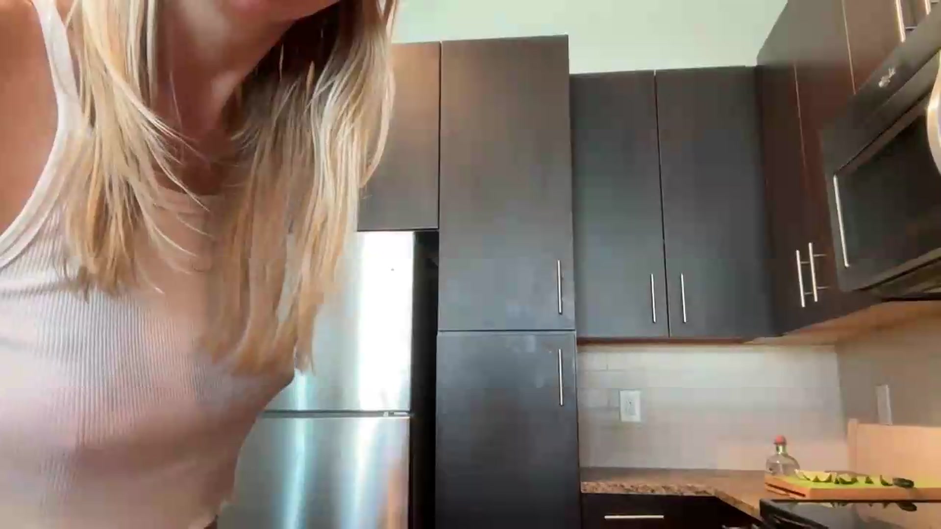 Gallery image thumbnail from Partygirl1's myfreecams stream on, 05/24/2026, 17:04 image 8 of 20