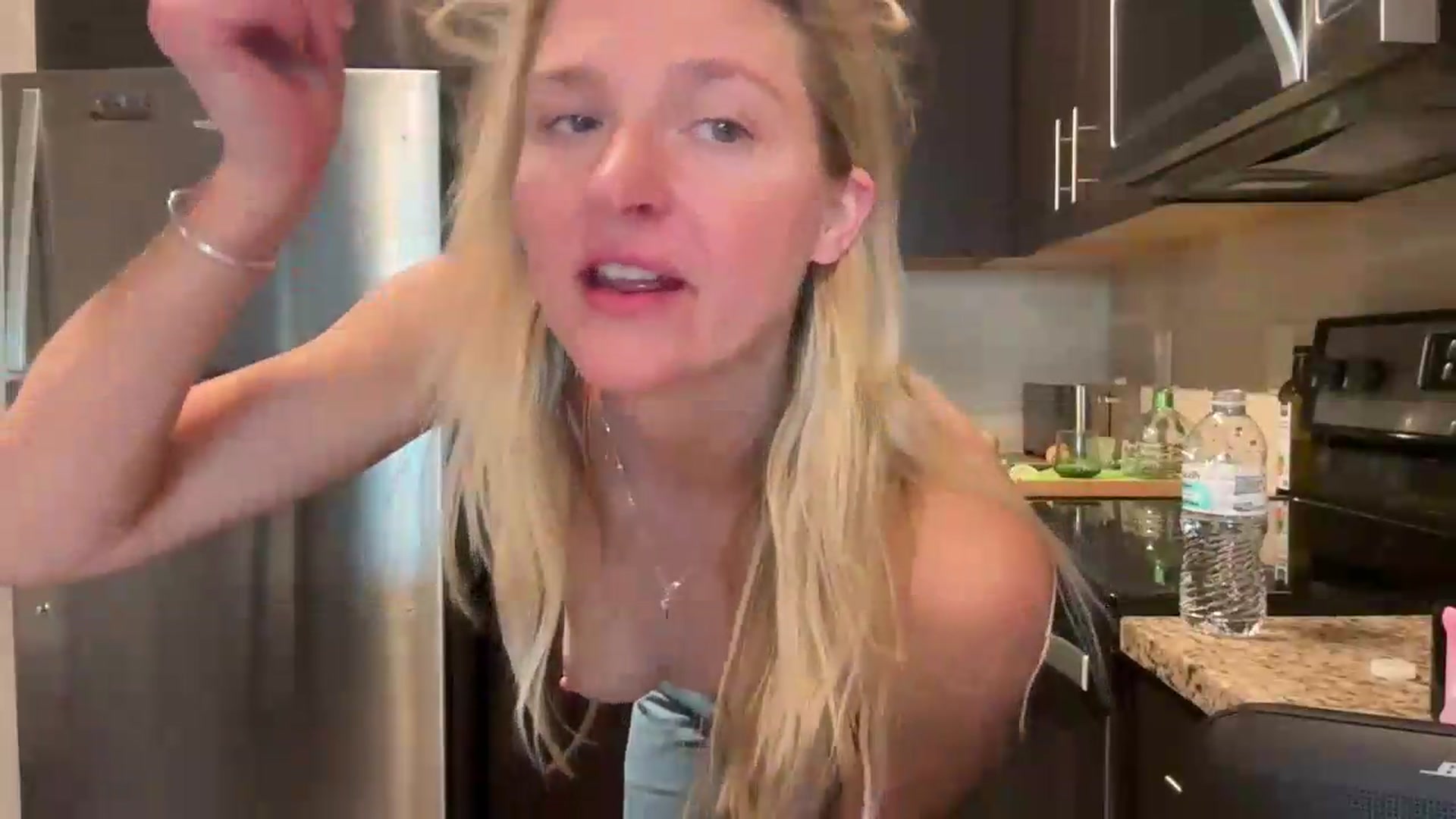 Gallery image thumbnail from Partygirl1's myfreecams stream on, 05/28/2026, 13:03 image 17 of 20