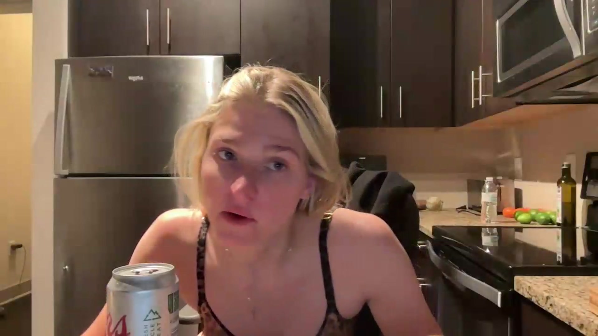 Gallery image thumbnail from Partygirl1's myfreecams stream on, 05/29/2026, 08:07 image 14 of 20