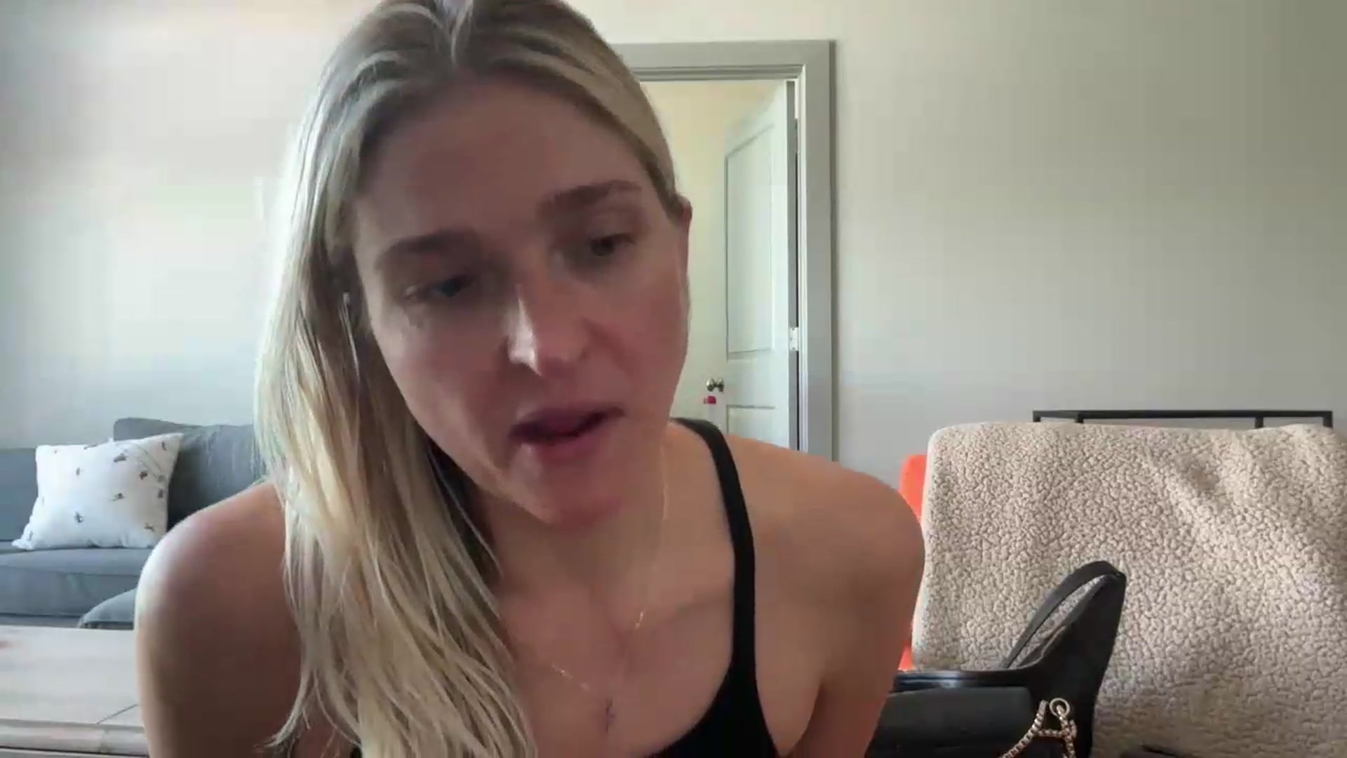 Gallery image thumbnail from Partygirl1's myfreecams stream on, 05/29/2026, 17:41 image 13 of 20